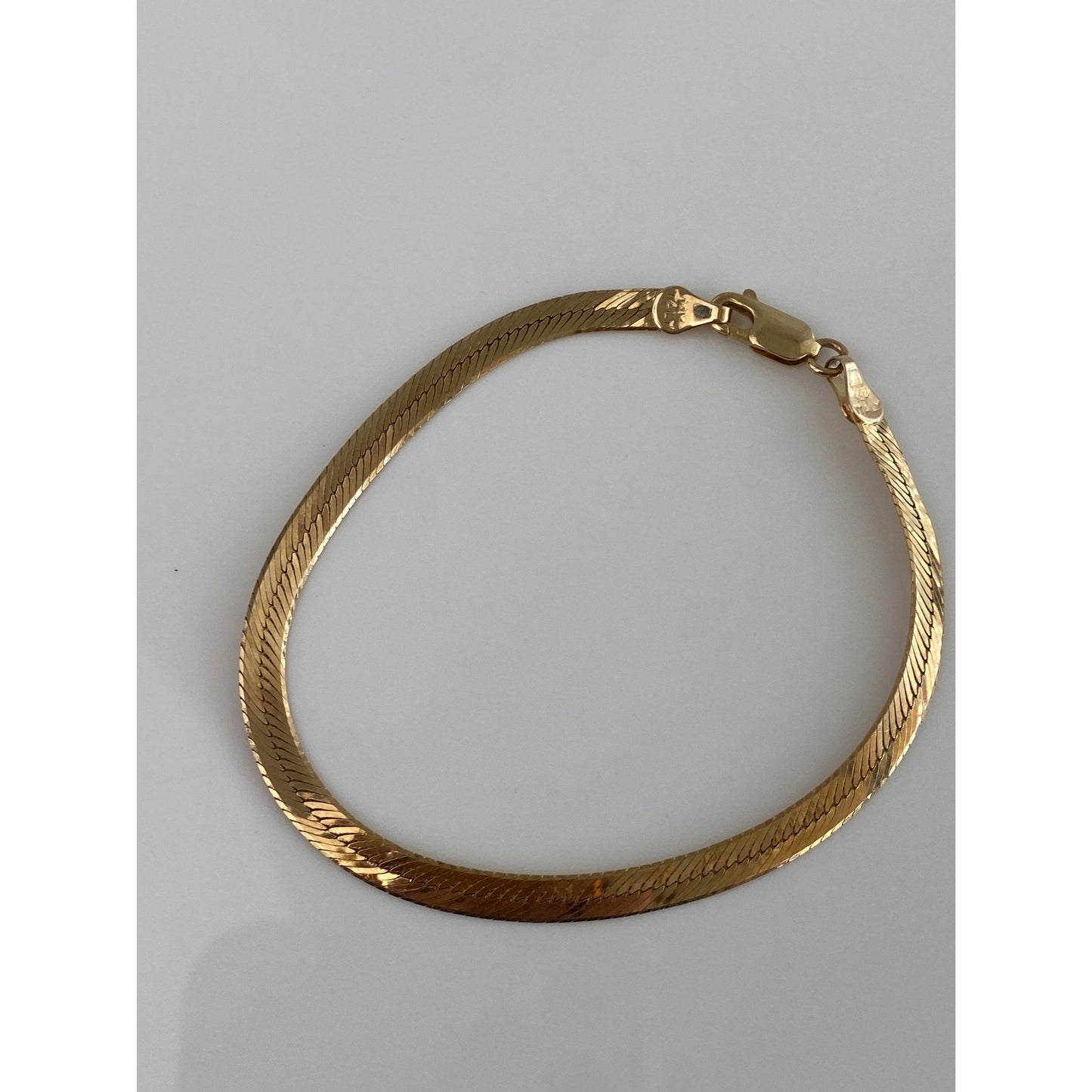 Vintage Solid 14k Yellow Gold Herringbone Chain Bracelet - 7.5 inches