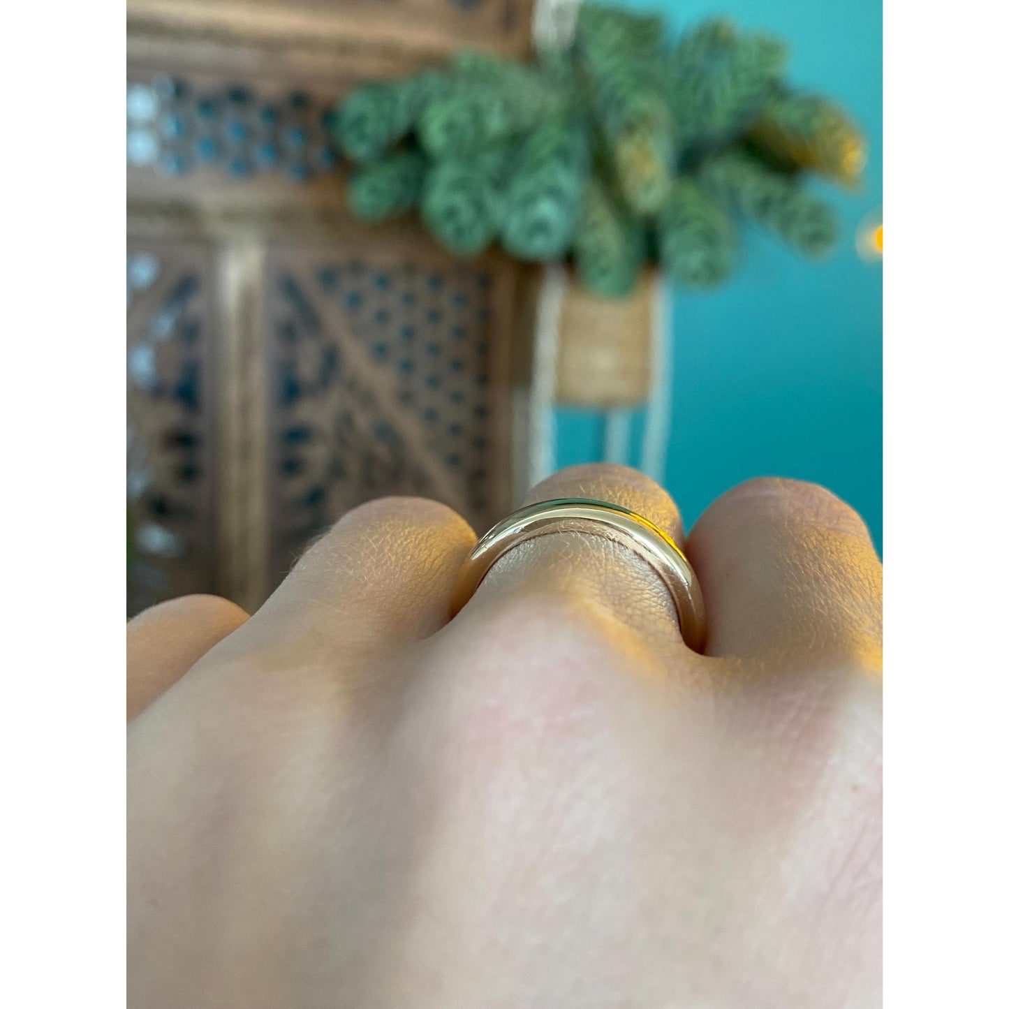 Vintage Solid 18k Yellow Gold Ring Band - Size 6.75