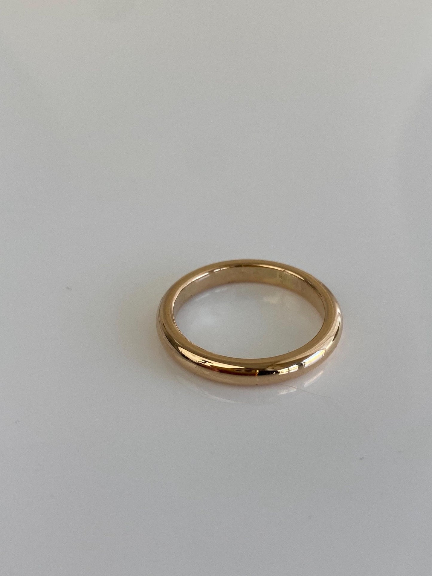 Vintage Solid 14k Yellow Gold Ring Band - Size 5.5