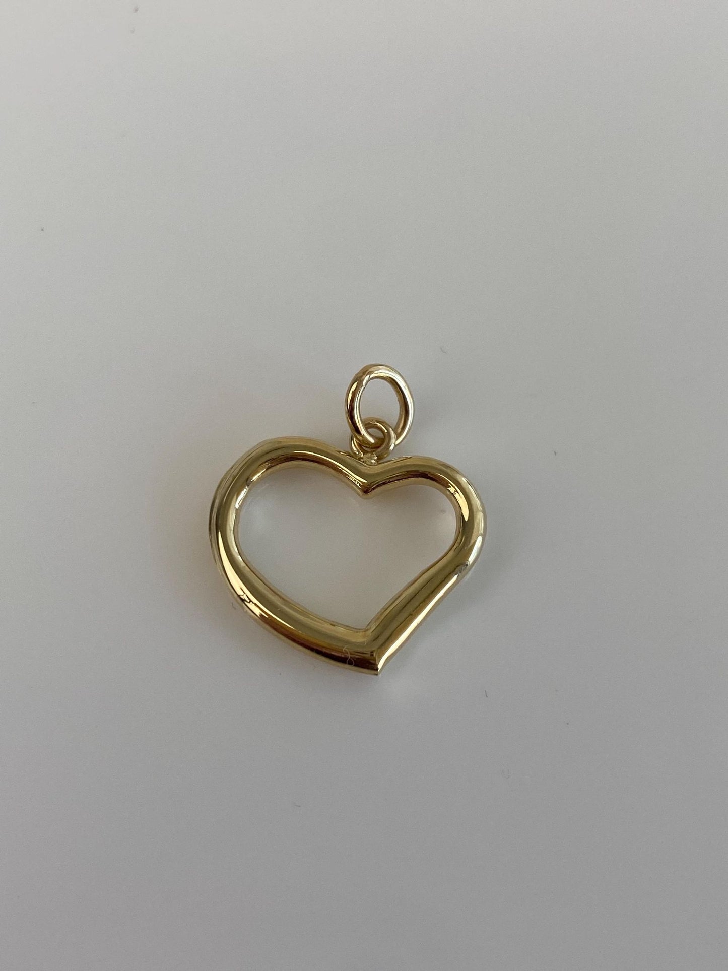 Vintage 14k Yellow Gold Open Heart Charm