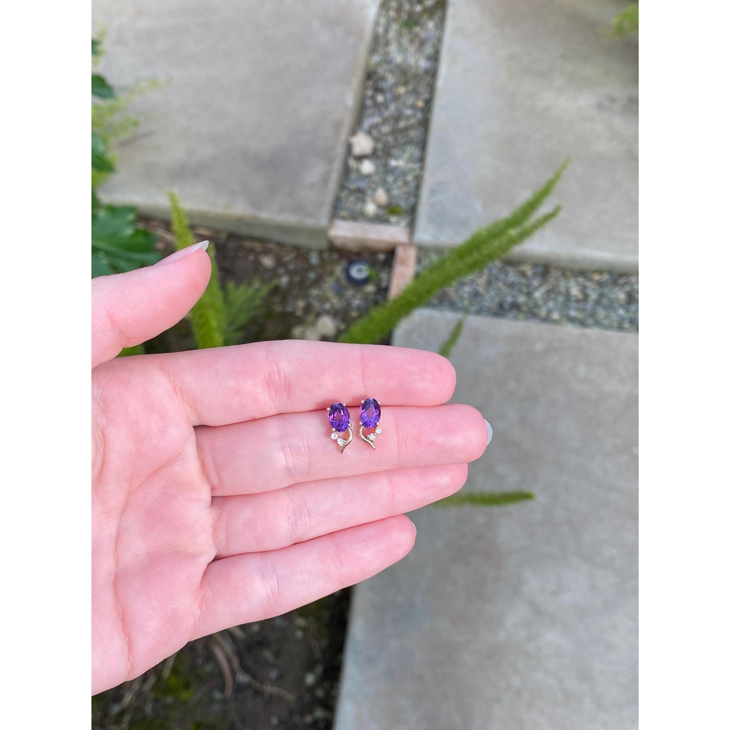 Vintage Solid 14k Yellow Gold Amethyst Diamond Stud Earrings