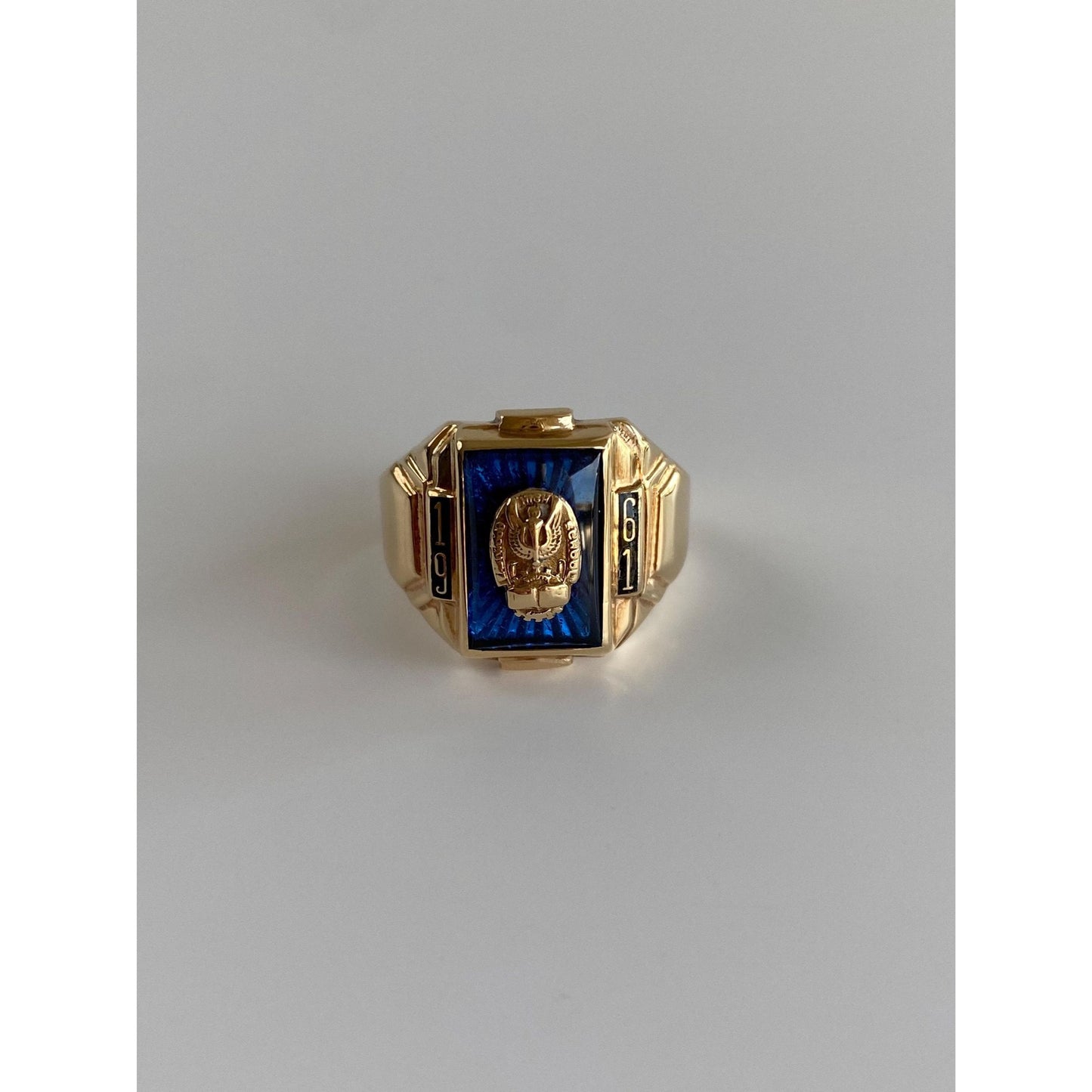 Vintage Solid 10k Yellow Gold Blue Spinel 1961 Class Ring - Size 6