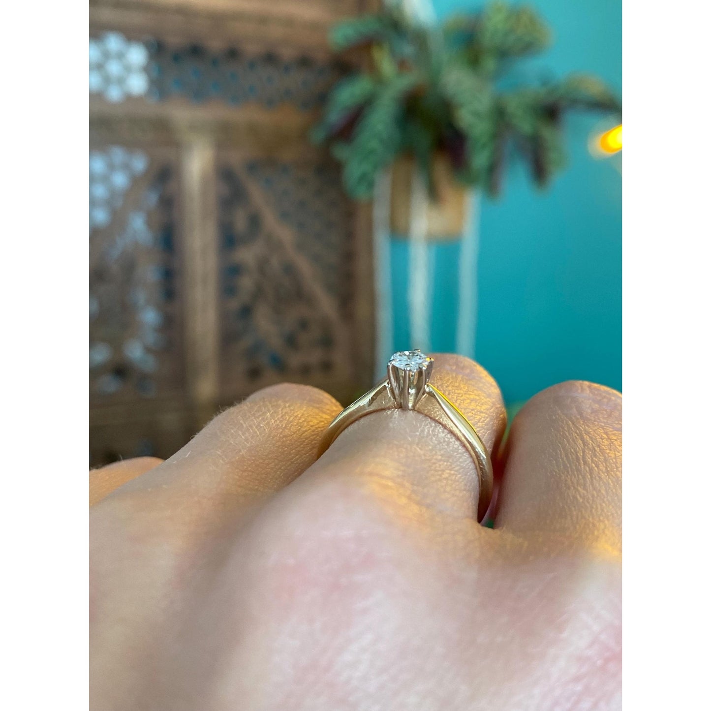 Vintage Solid 14k Yellow Gold Solitaire Diamond Engagement Ring - Size 6.75