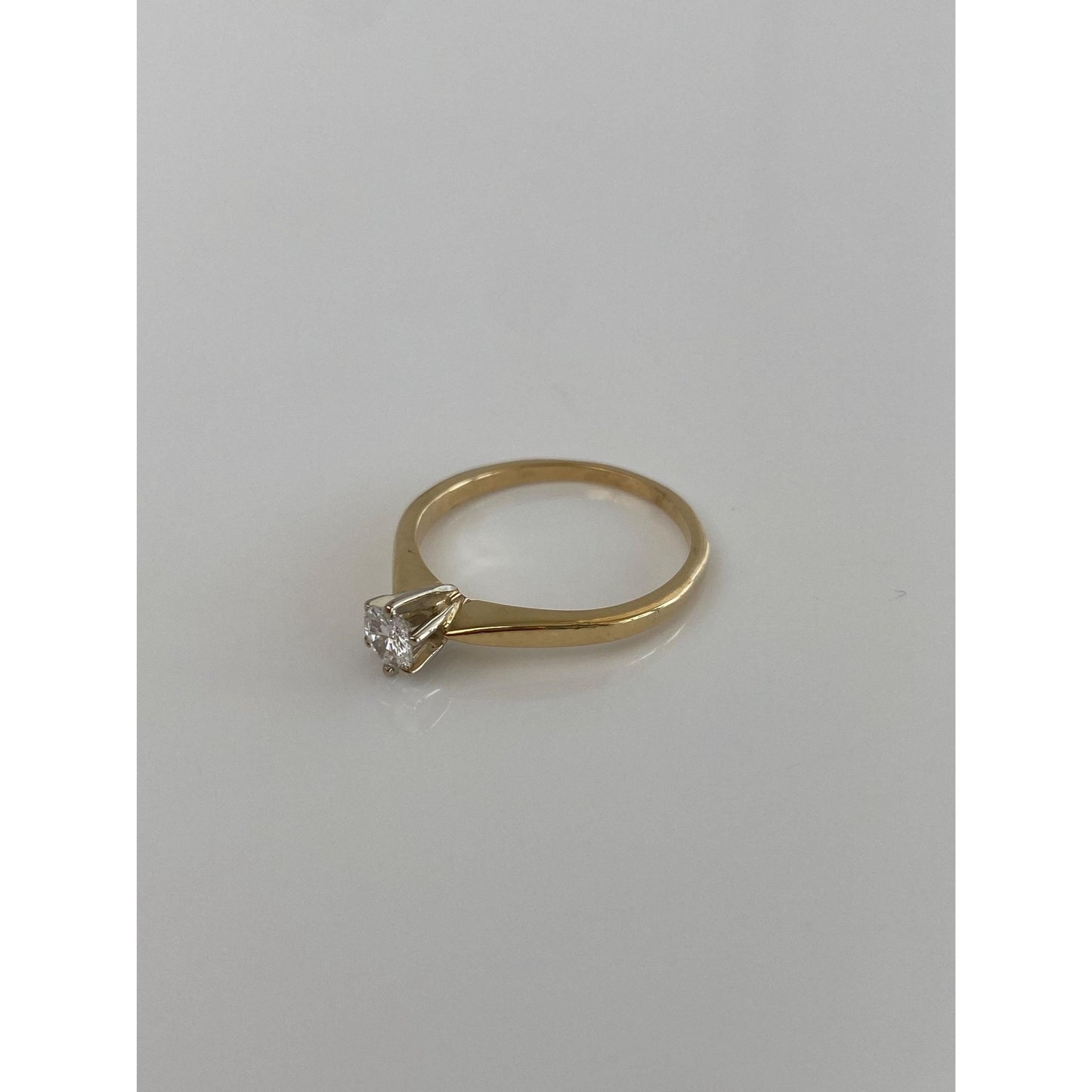 Vintage Solid 14k Yellow Gold Solitaire Diamond Engagement Ring - Size 6.75