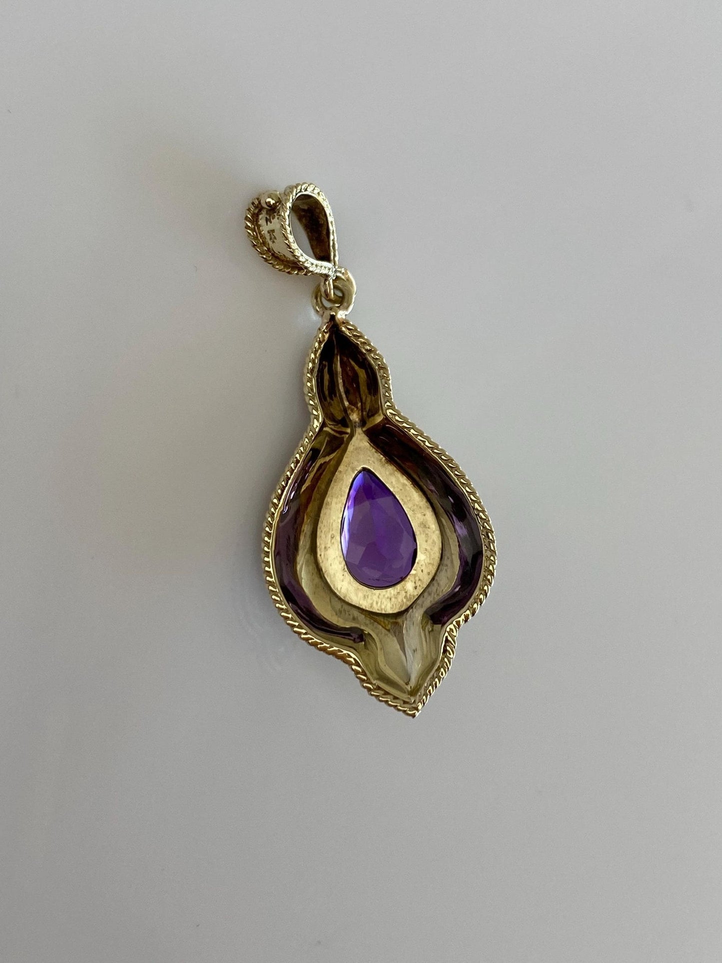 Vintage Solid 14k Yellow Gold Amethyst Charm