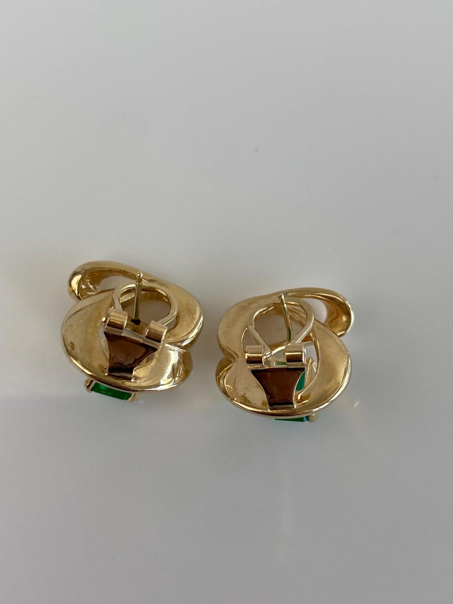 Vintage Solid 14k Yellow Gold Emerald Drop Earrings