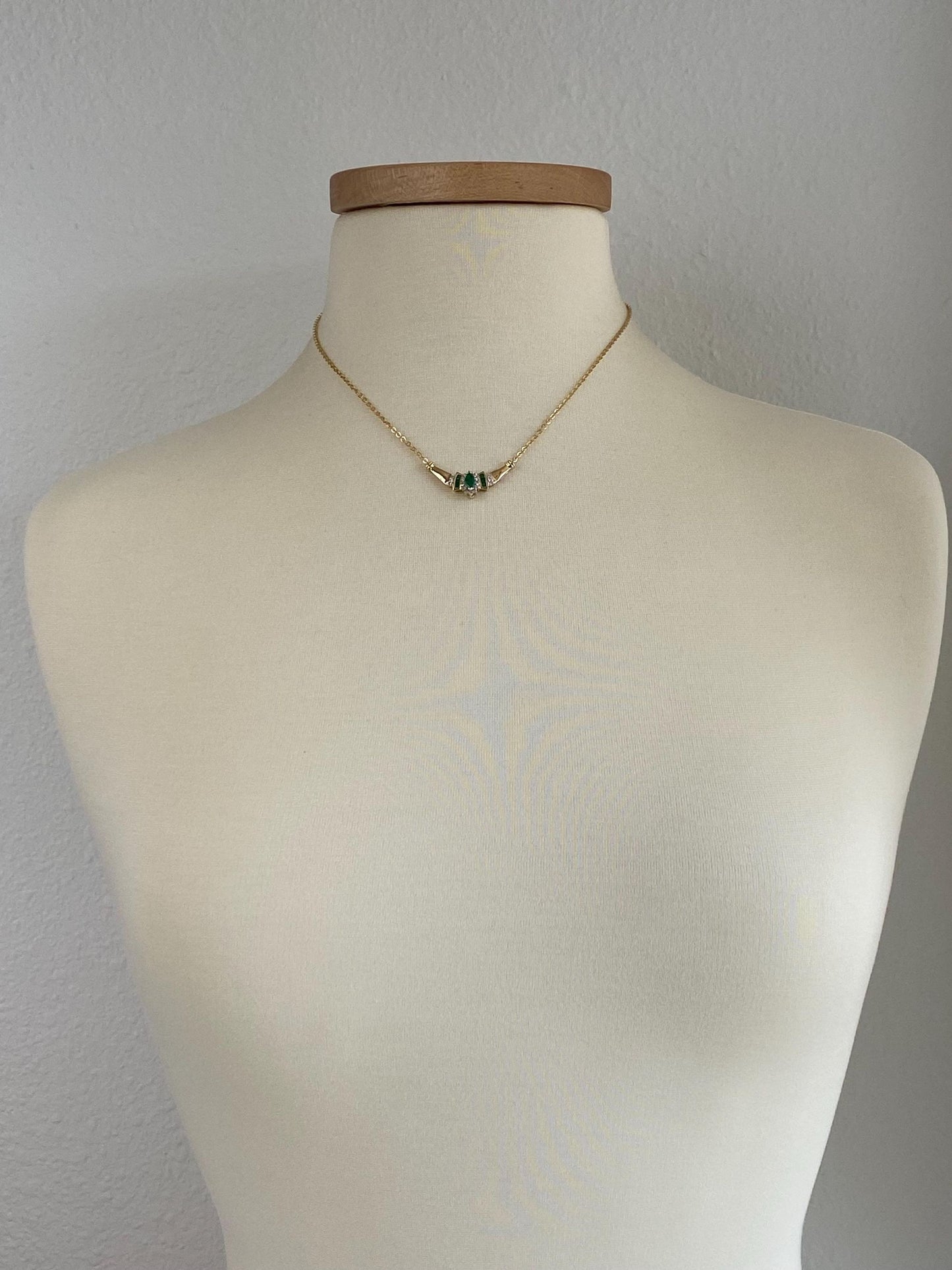 Vintage Solid 14k Yellow Gold Diamond Emerald Cable Chain Necklace - 17 inches