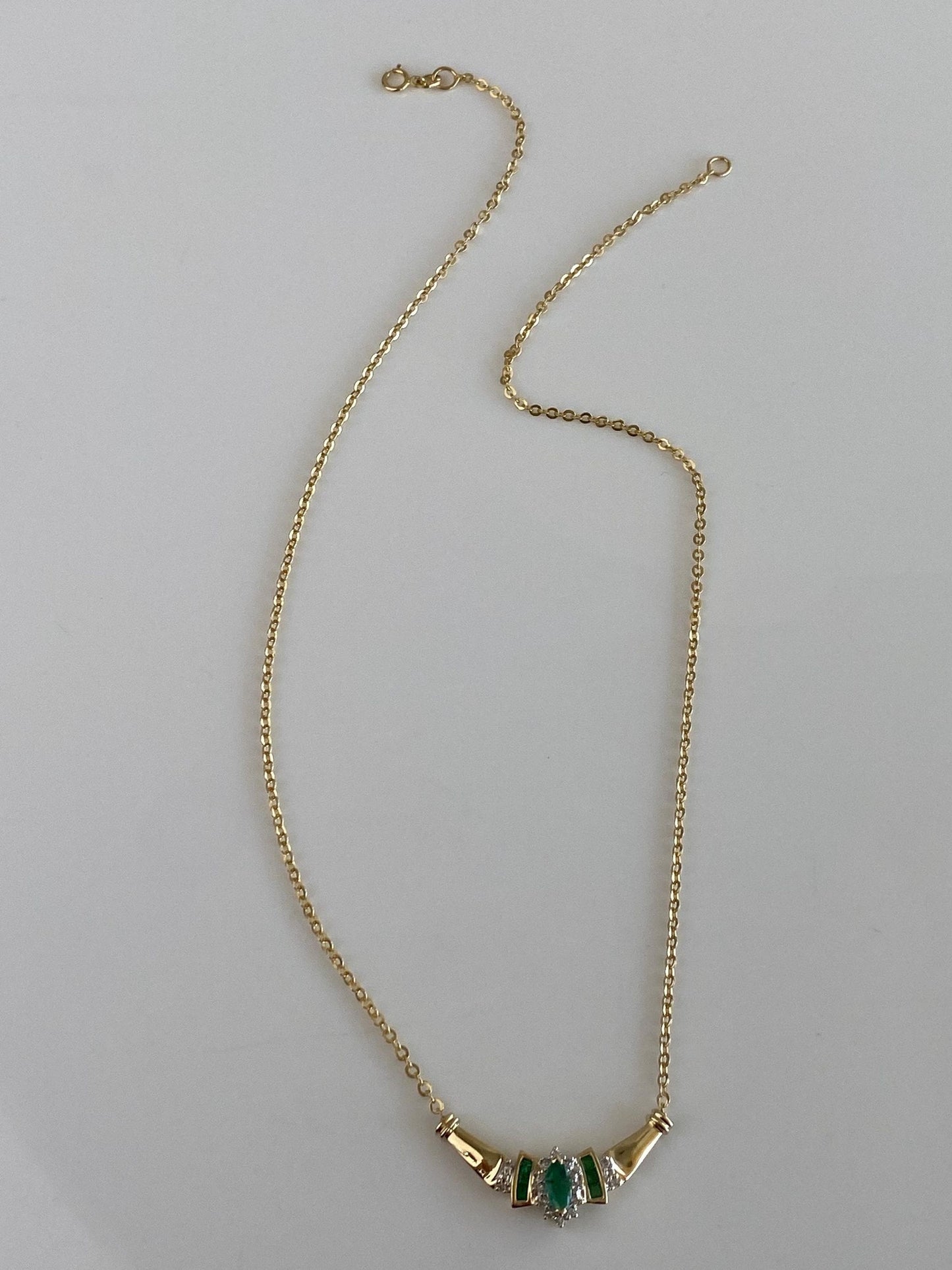 Vintage Solid 14k Yellow Gold Diamond Emerald Cable Chain Necklace - 17 inches