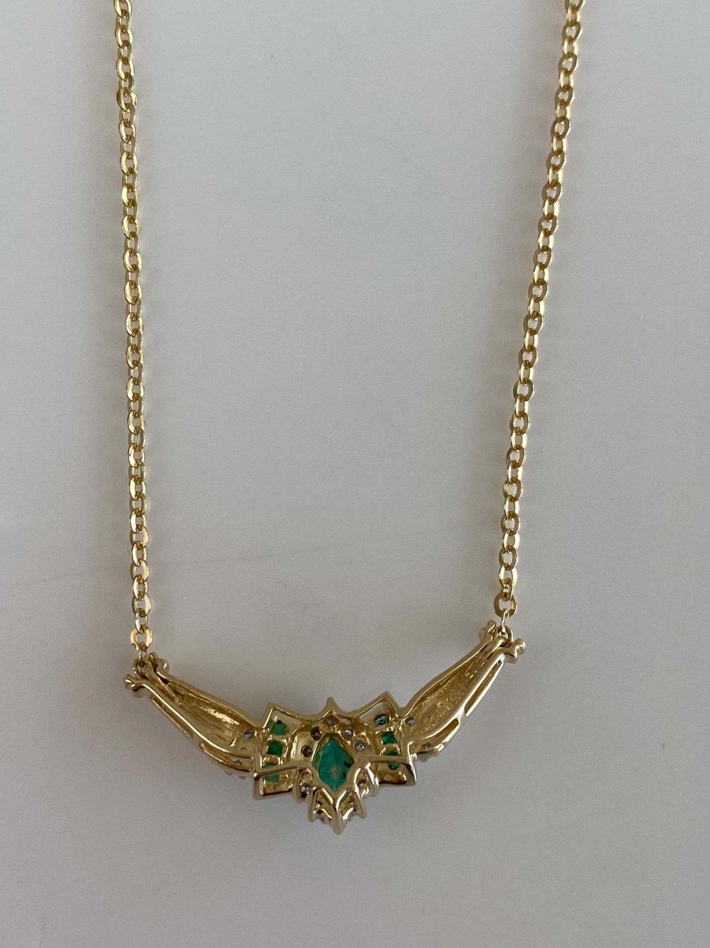 Vintage Solid 14k Yellow Gold Diamond Emerald Cable Chain Necklace - 17 inches