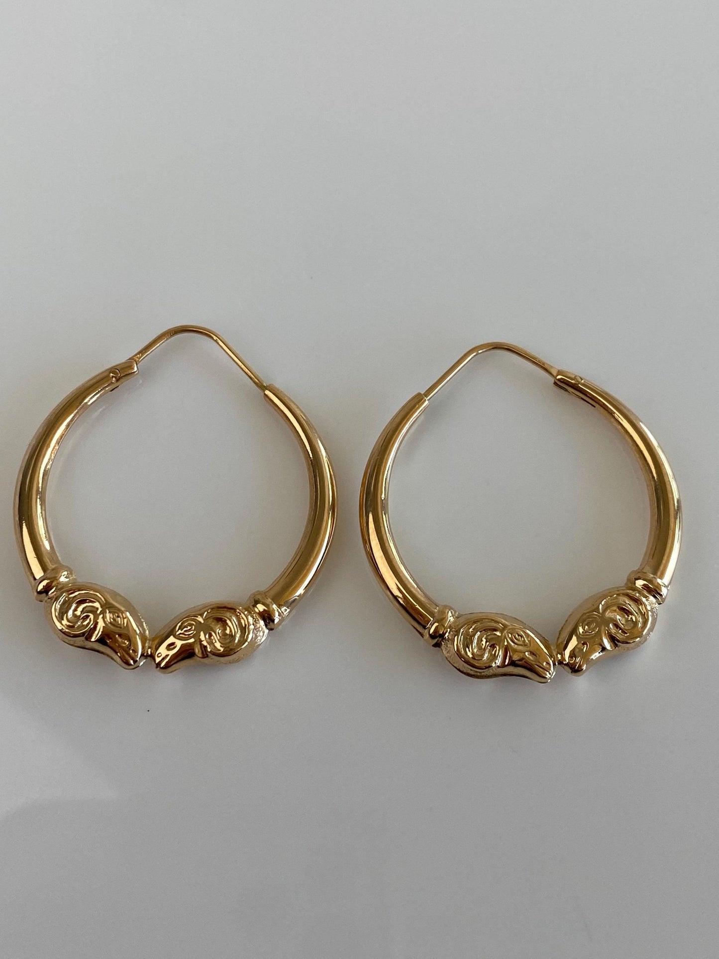 Vintage 18k Yellow Gold Ram Hoop Earrings