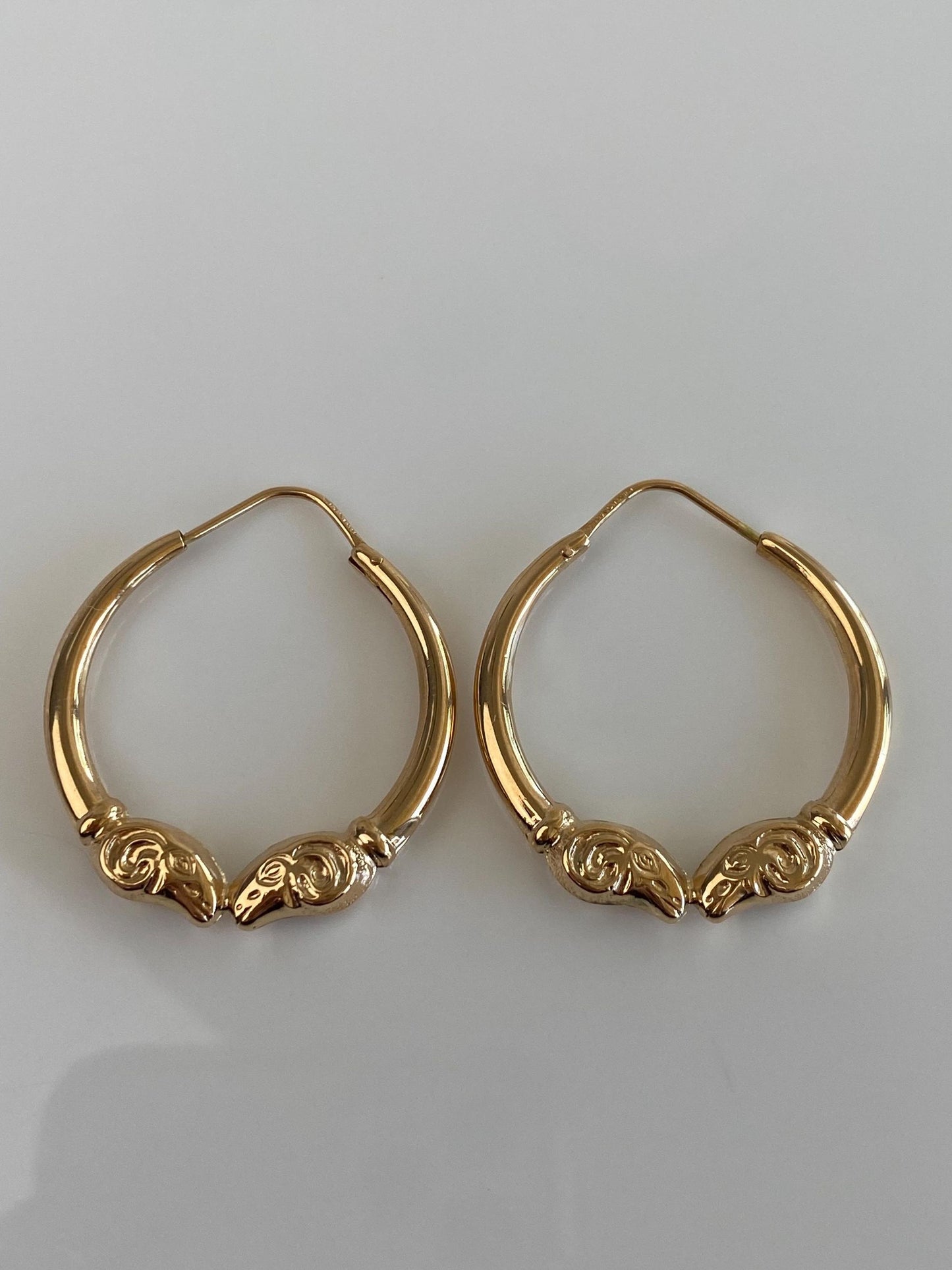 Vintage 18k Yellow Gold Ram Hoop Earrings