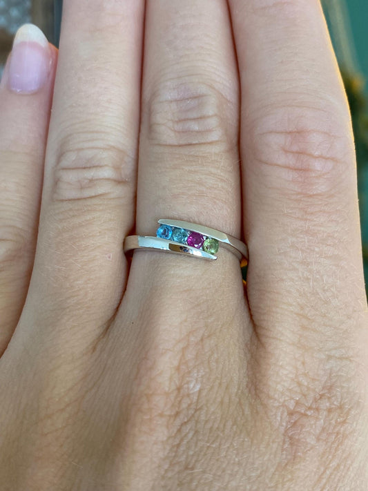 Vintage Solid 10k White Gold Peridot Ruby Aquamarine Topaz Ring - Size 7