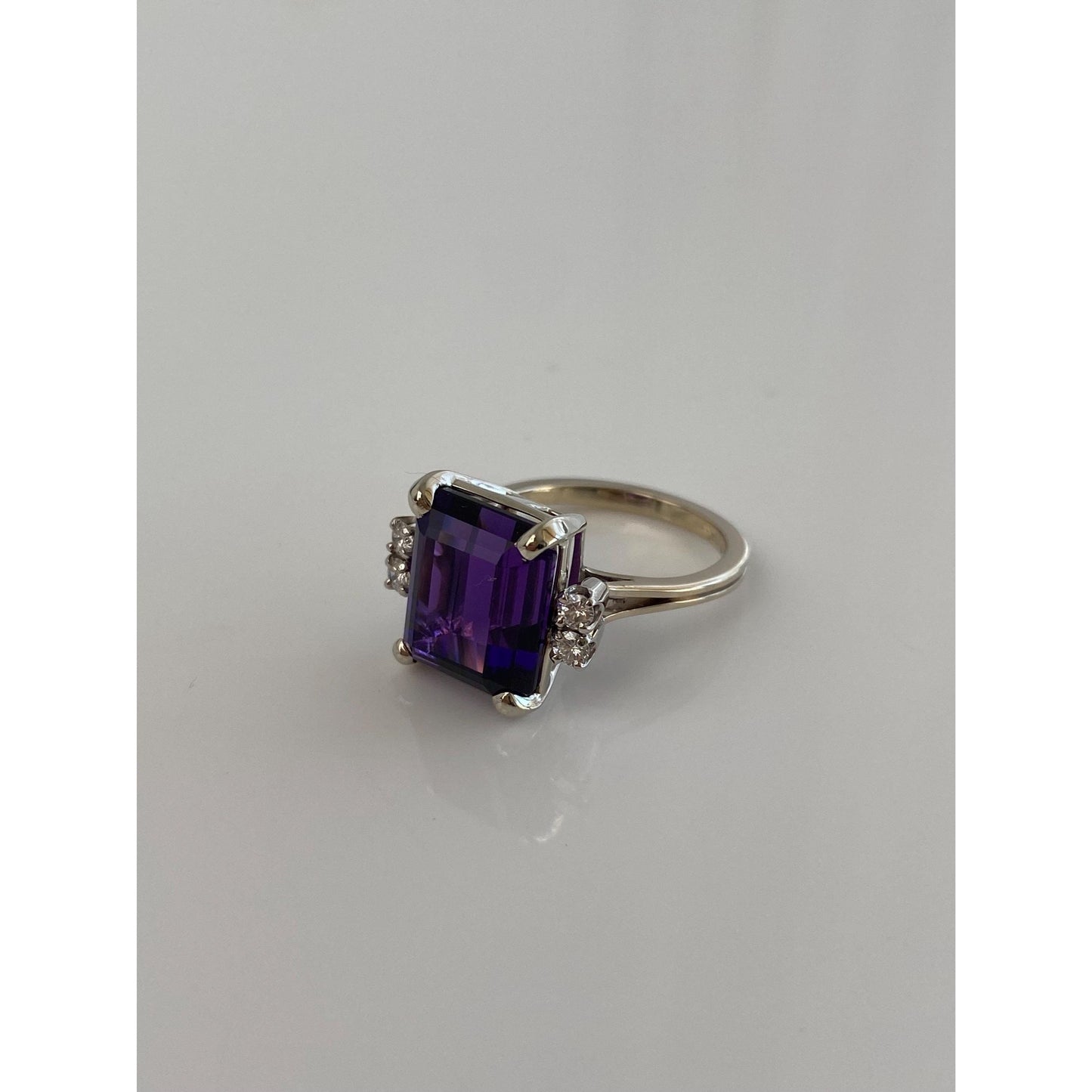 Vintage Solid 18k White Gold Diamond Amethyst Ring - Size 5.5