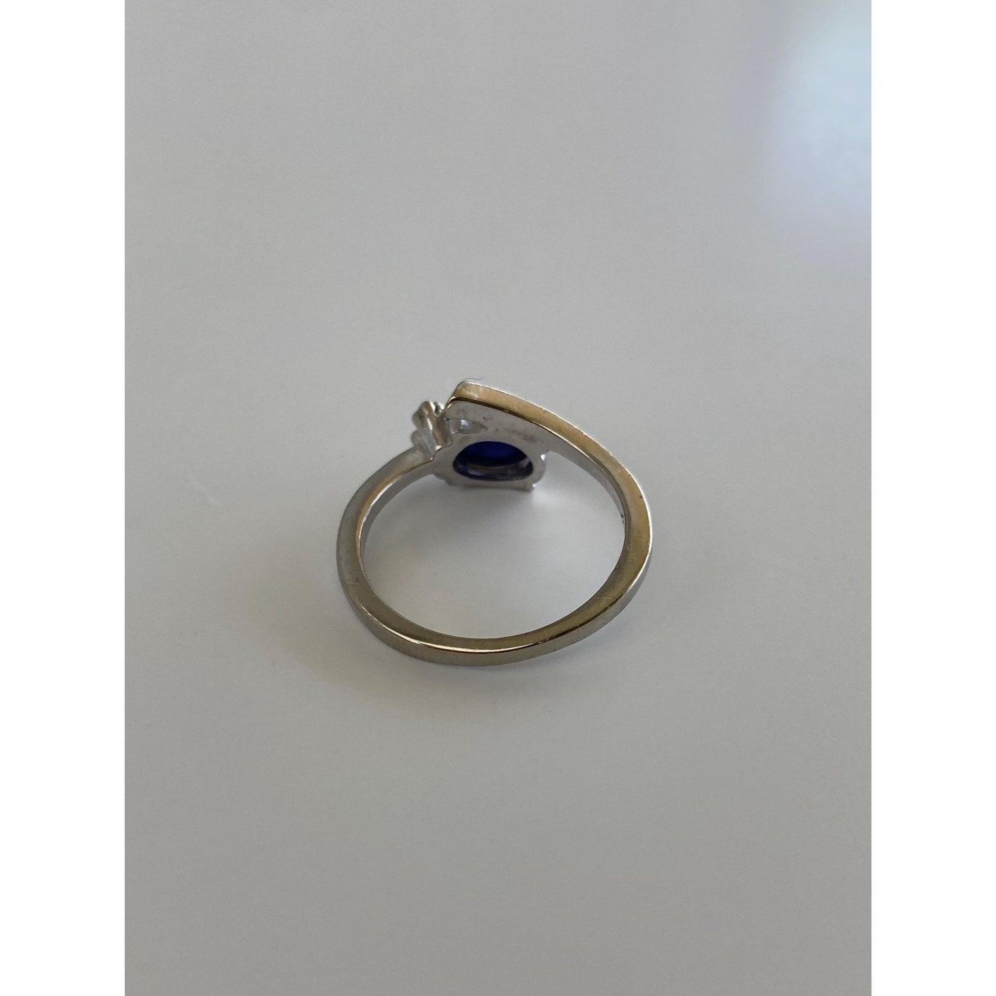 Vintage Solid 14k White Gold Diamond Blue Star Sapphire Ring - Size 5.5