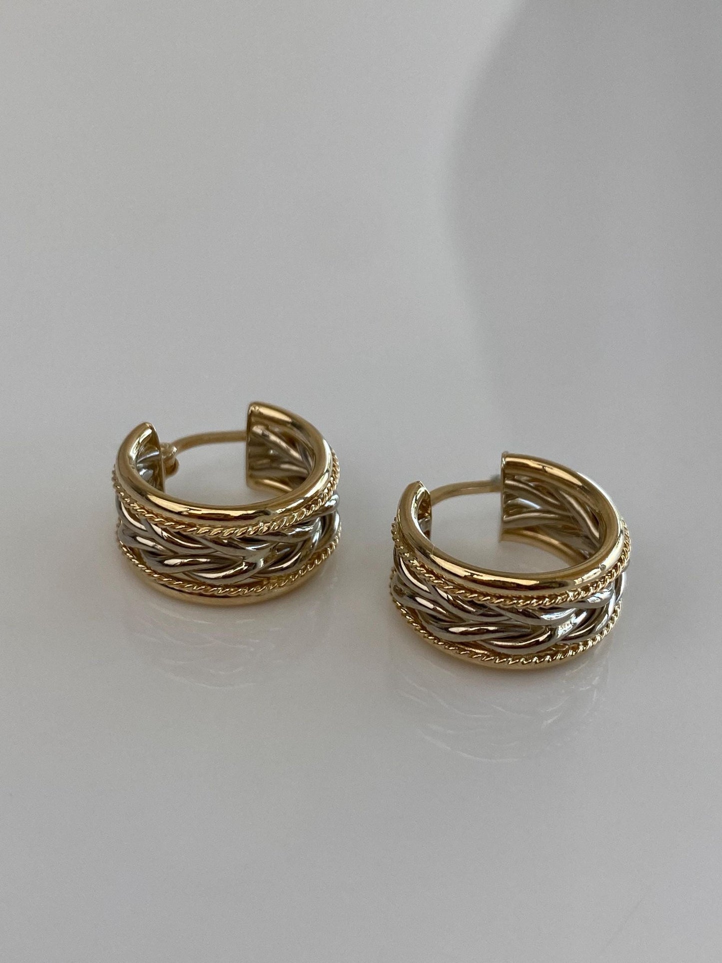 Vintage 14k White & Yellow Gold Design Hoop Earrings