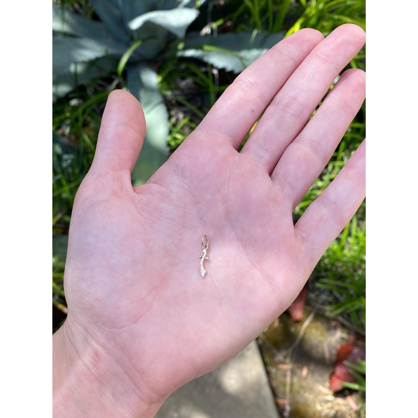 Vintage Solid 18k White Gold DeMolay Sword Charm