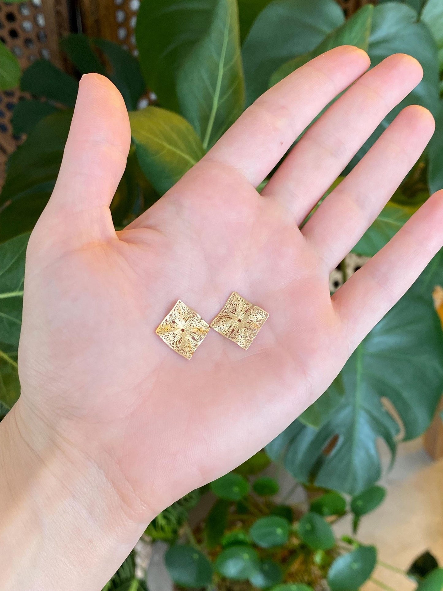 Vintage Solid 14k Yellow Gold Open Work Filigree Earring Jackets