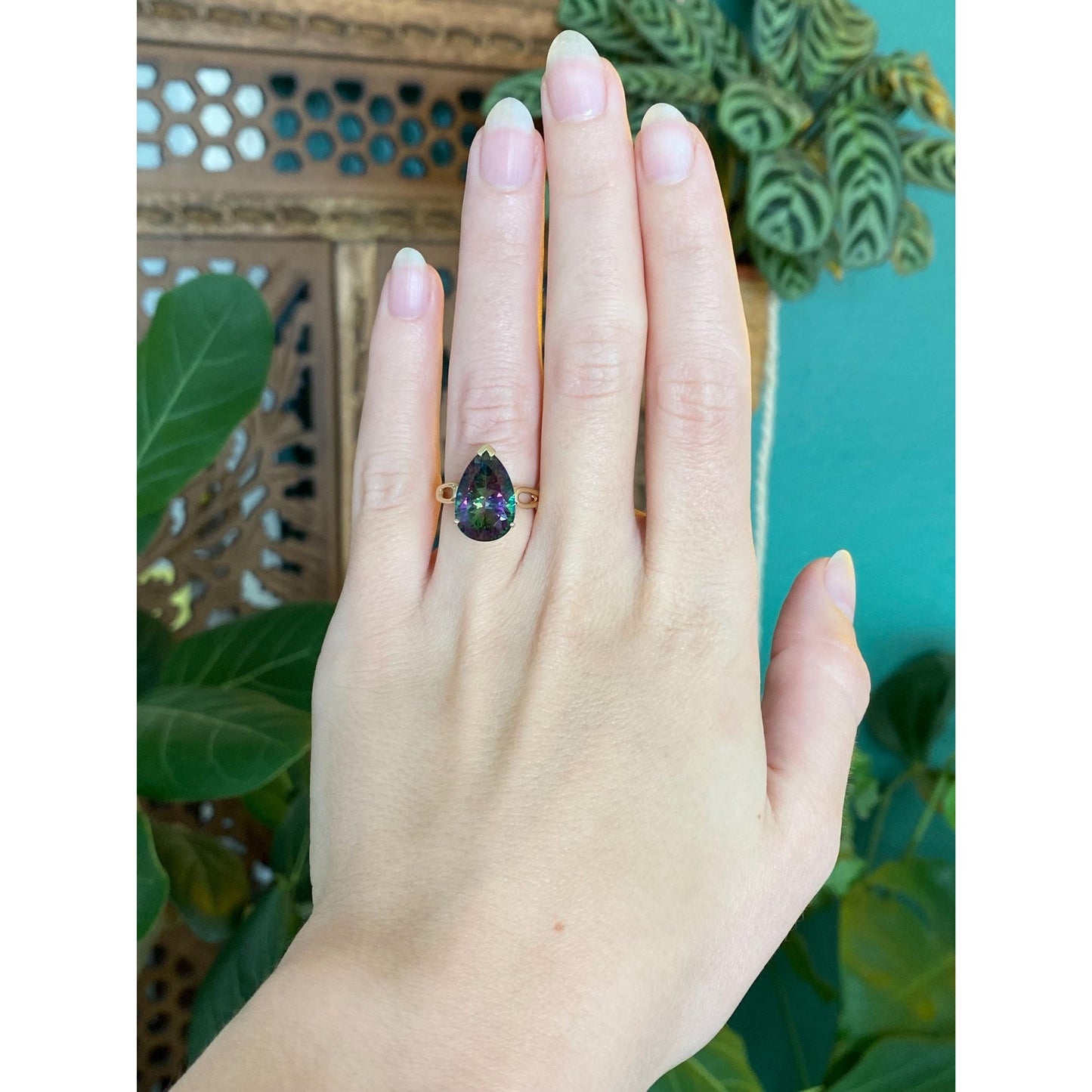 Vintage Solid 14k Yellow Gold Mystic Topaz Ring - Size 4.5