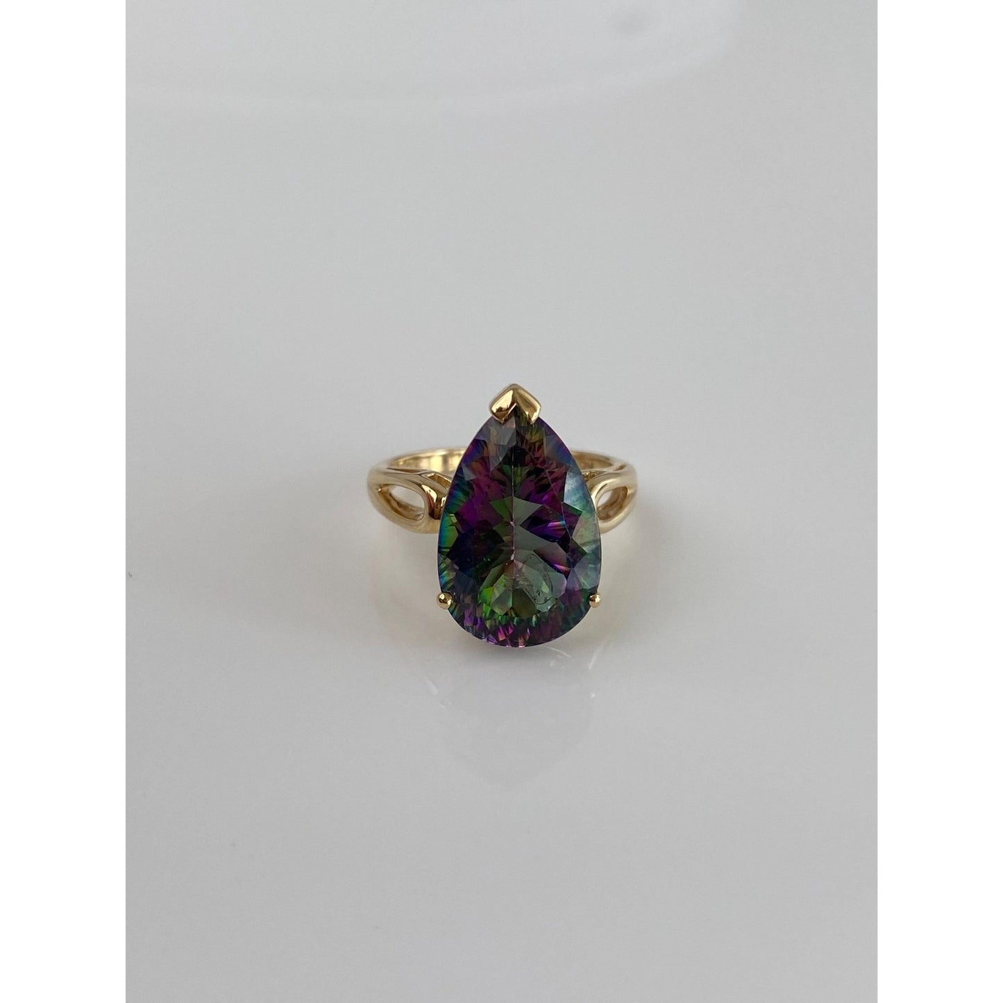 Vintage Solid 14k Yellow Gold Mystic Topaz Ring - Size 4.5