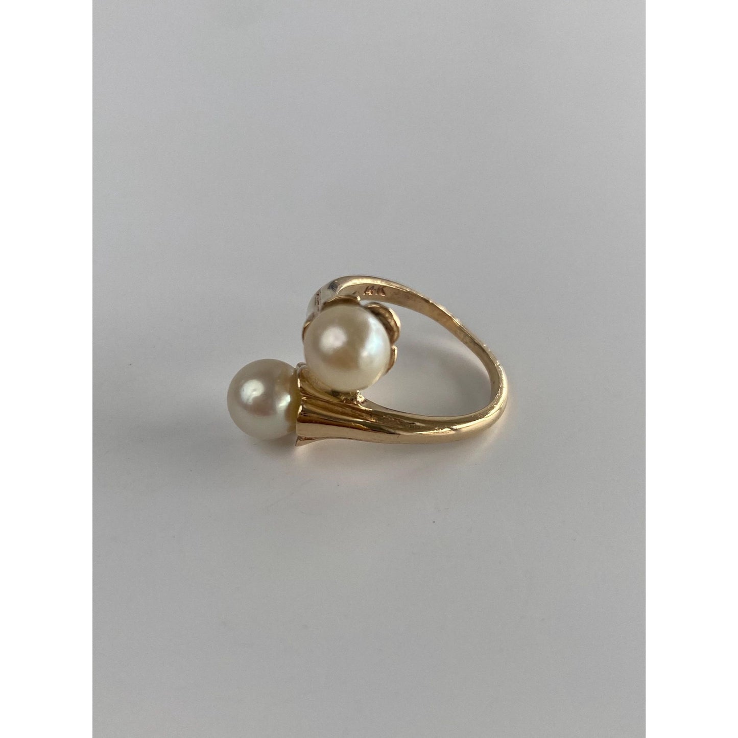 Solid 14k Yellow Gold Pearl Bypass Ring - Size 5.75