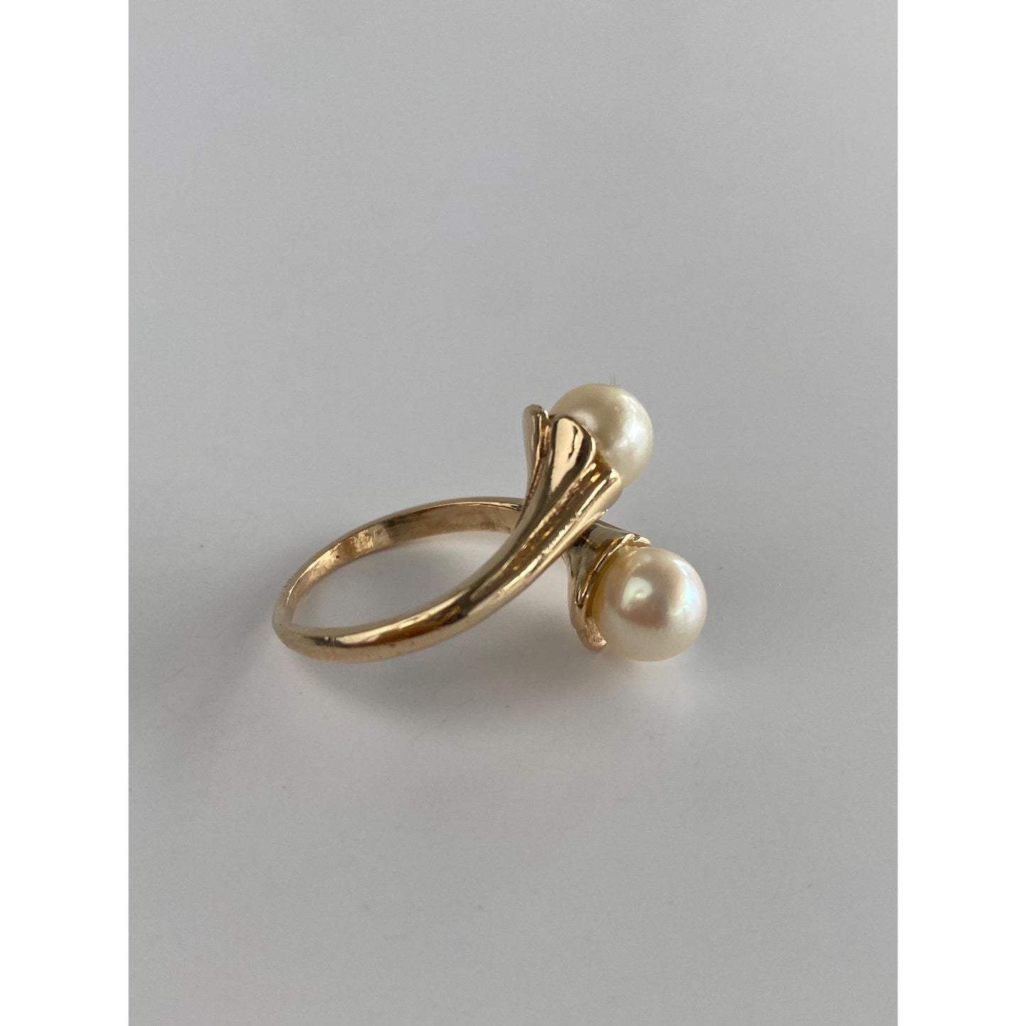 Solid 14k Yellow Gold Pearl Bypass Ring - Size 5.75