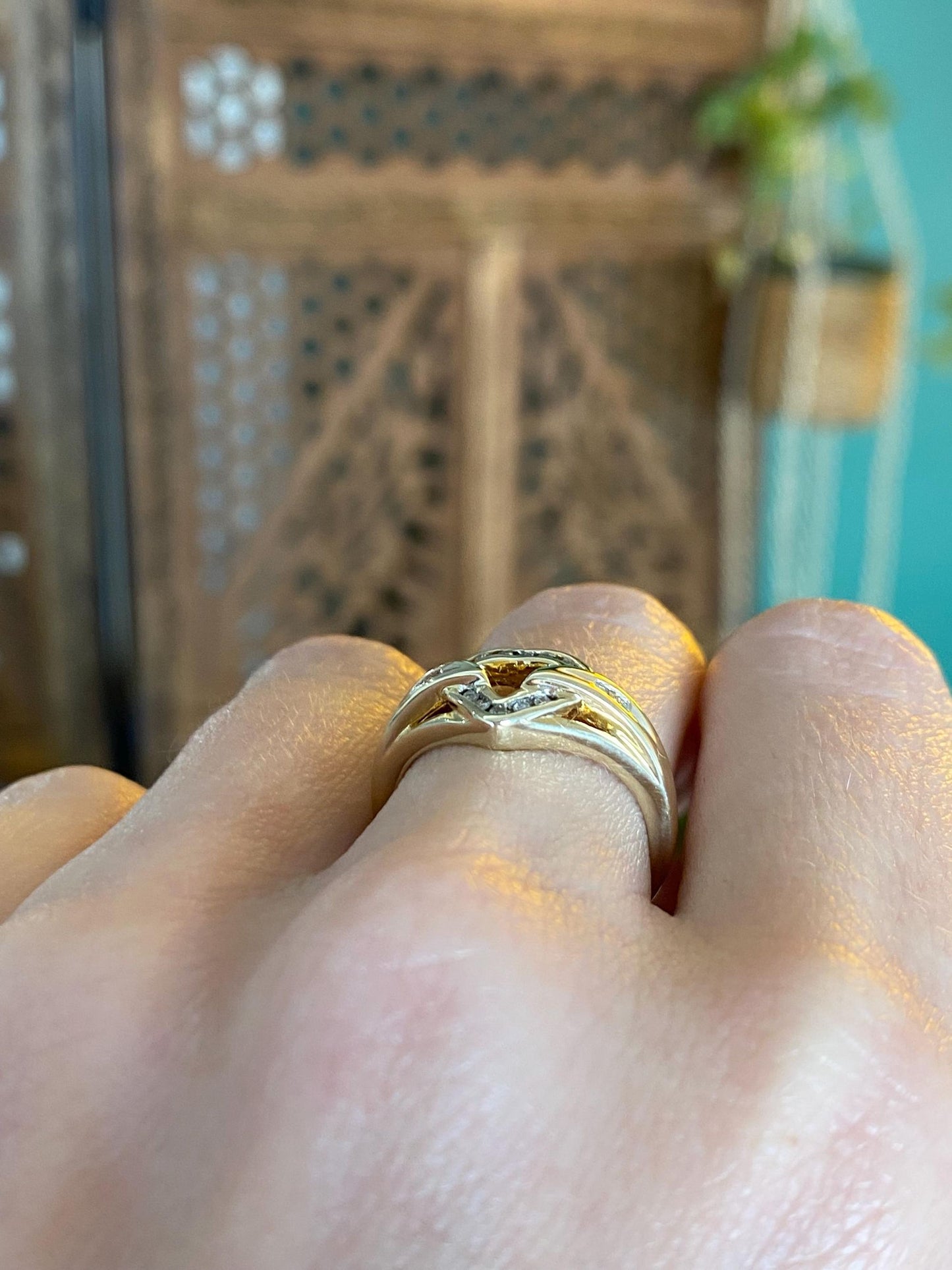 Vintage Solid 10k Yellow Gold Diamond Heart Ring - Size 6