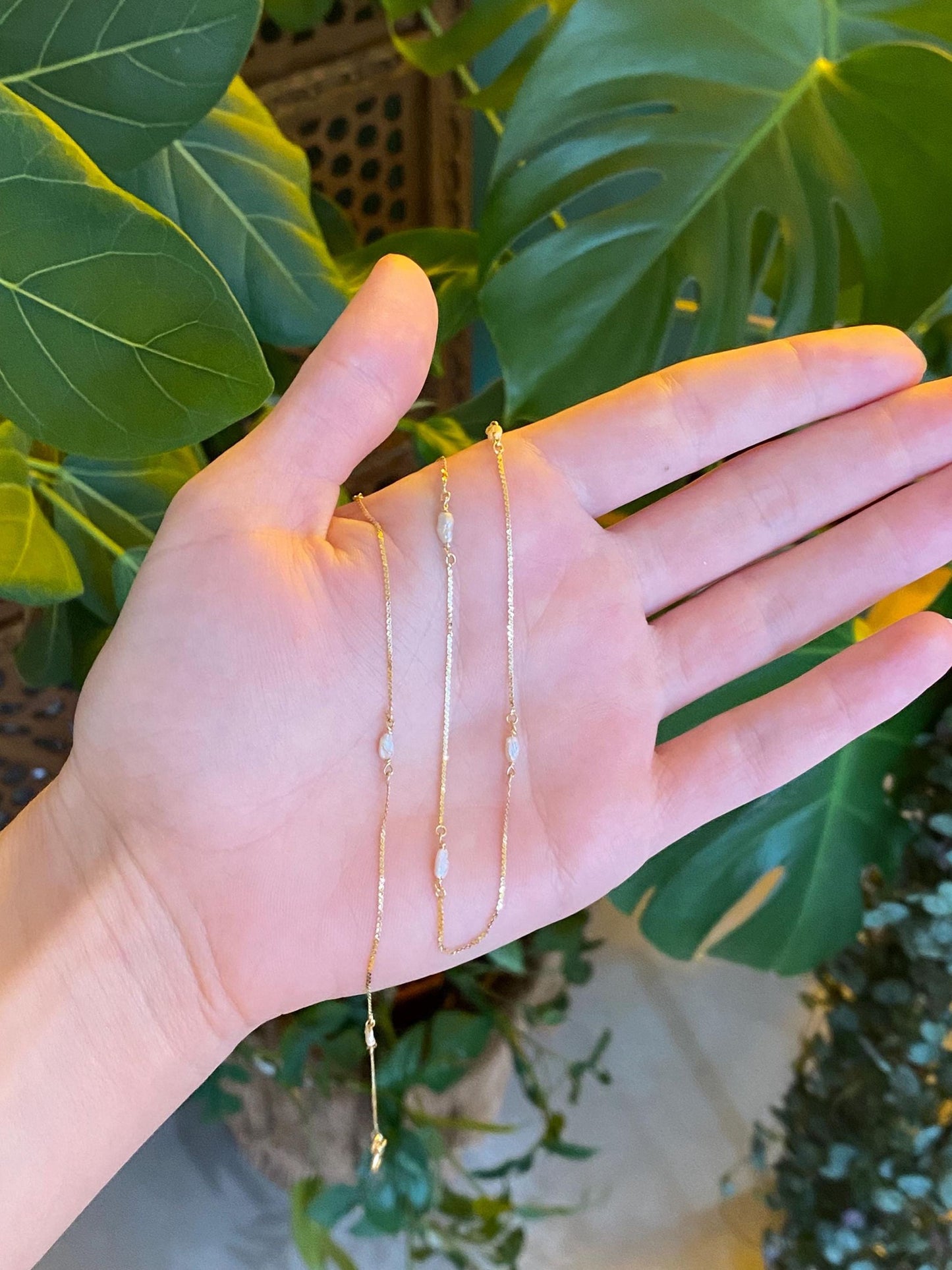 Vintage Solid 14k Yellow Gold Pearl Station Serpentine Chain Necklace - 16.75 inches