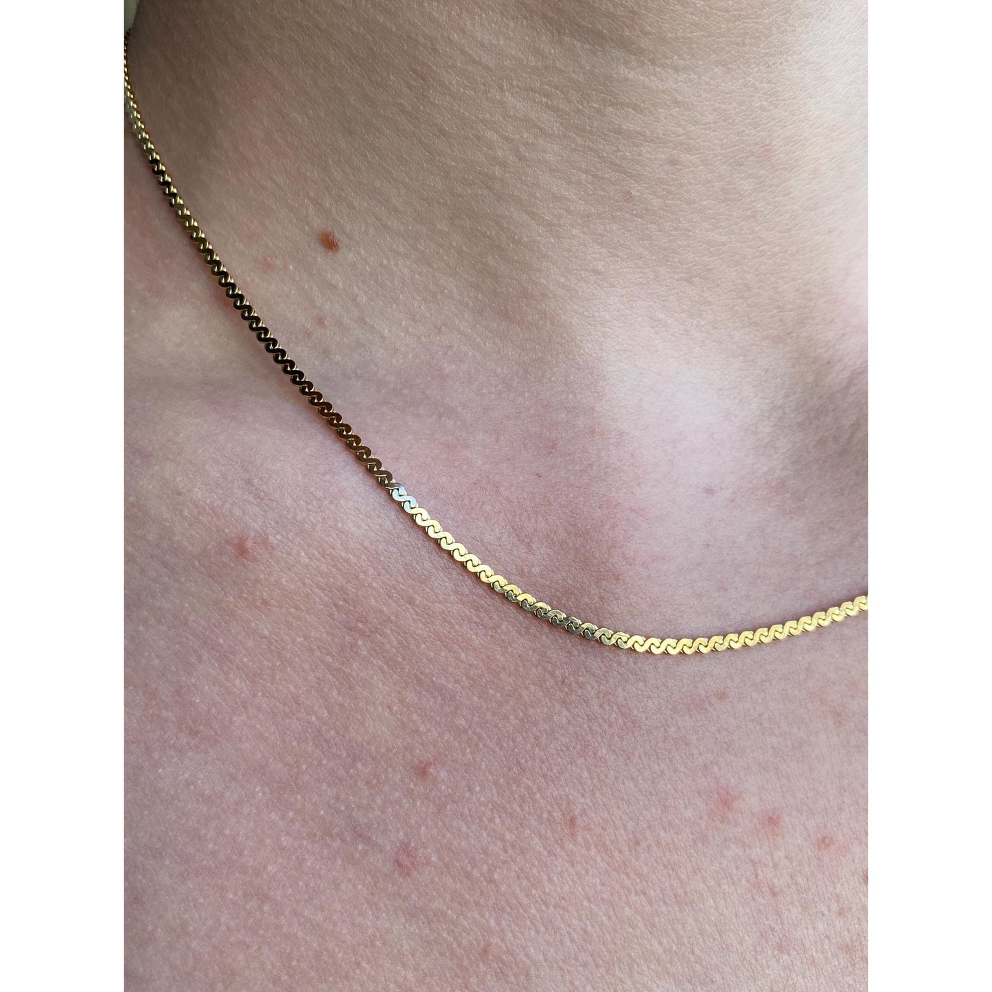 Vintage Solid 18k Yellow Gold Chunky Serpentine Chain Necklace - 16.25 inches