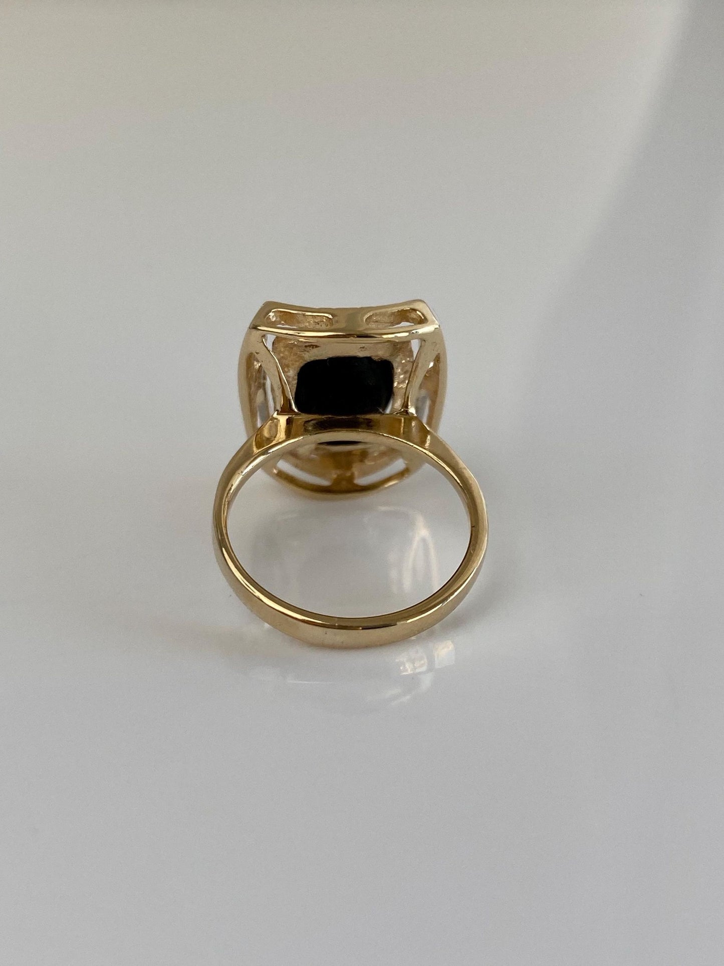 Vintage Solid 14k Yellow Gold Opal Ring - Size 5