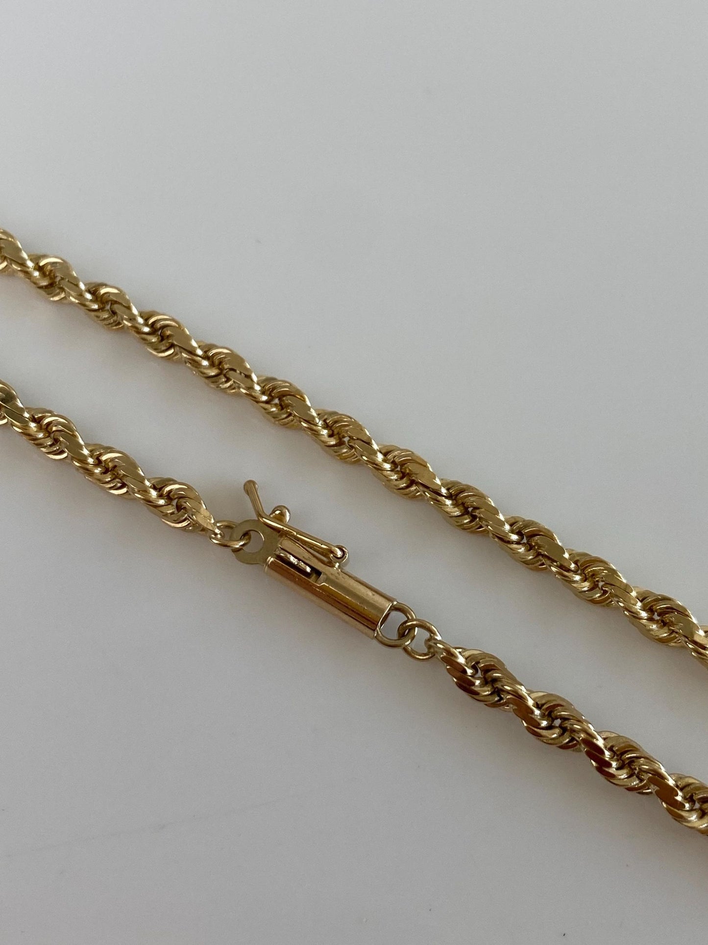 Vintage Solid 14k Yellow Gold Diamond Cut Rope Chain Bracelet - 7 inches