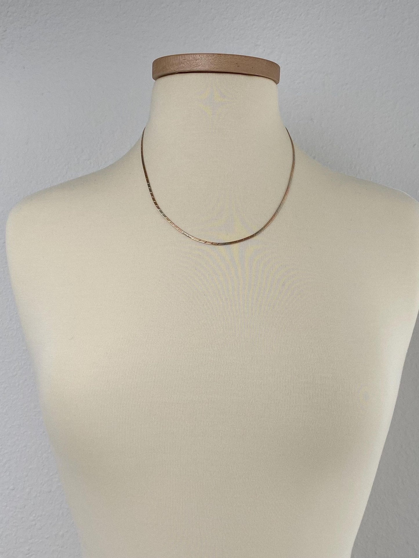 Vintage Solid 14k Tri Tone Gold Pattern Herringbone Chain Necklace - 20.25 inches