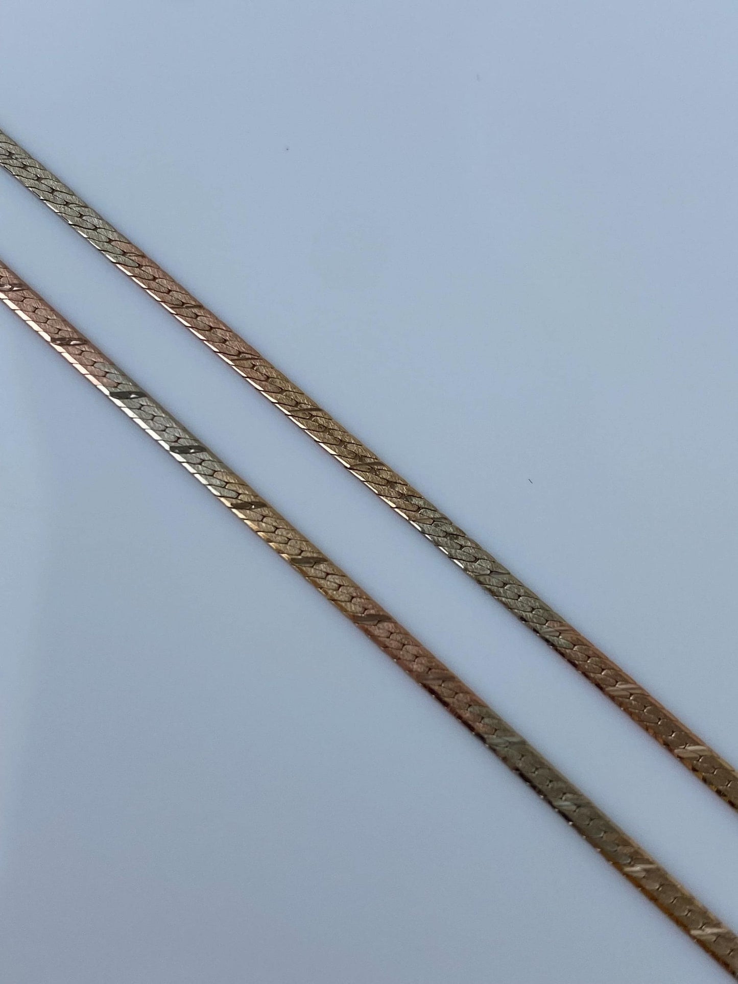 Vintage Solid 14k Tri Tone Gold Pattern Herringbone Chain Necklace - 20.25 inches