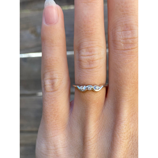 Vintage Solid 14k White Gold Clear Sapphire Ring - Size 4.75