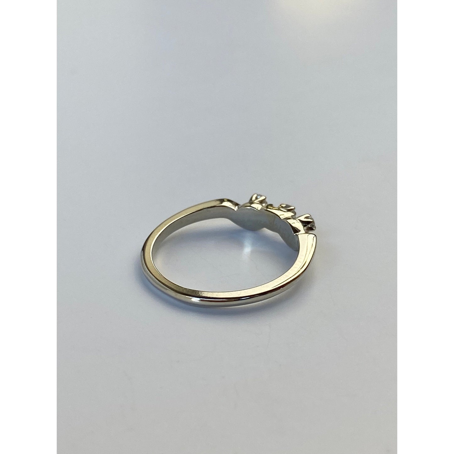 Vintage Solid 14k White Gold Clear Sapphire Ring - Size 4.75