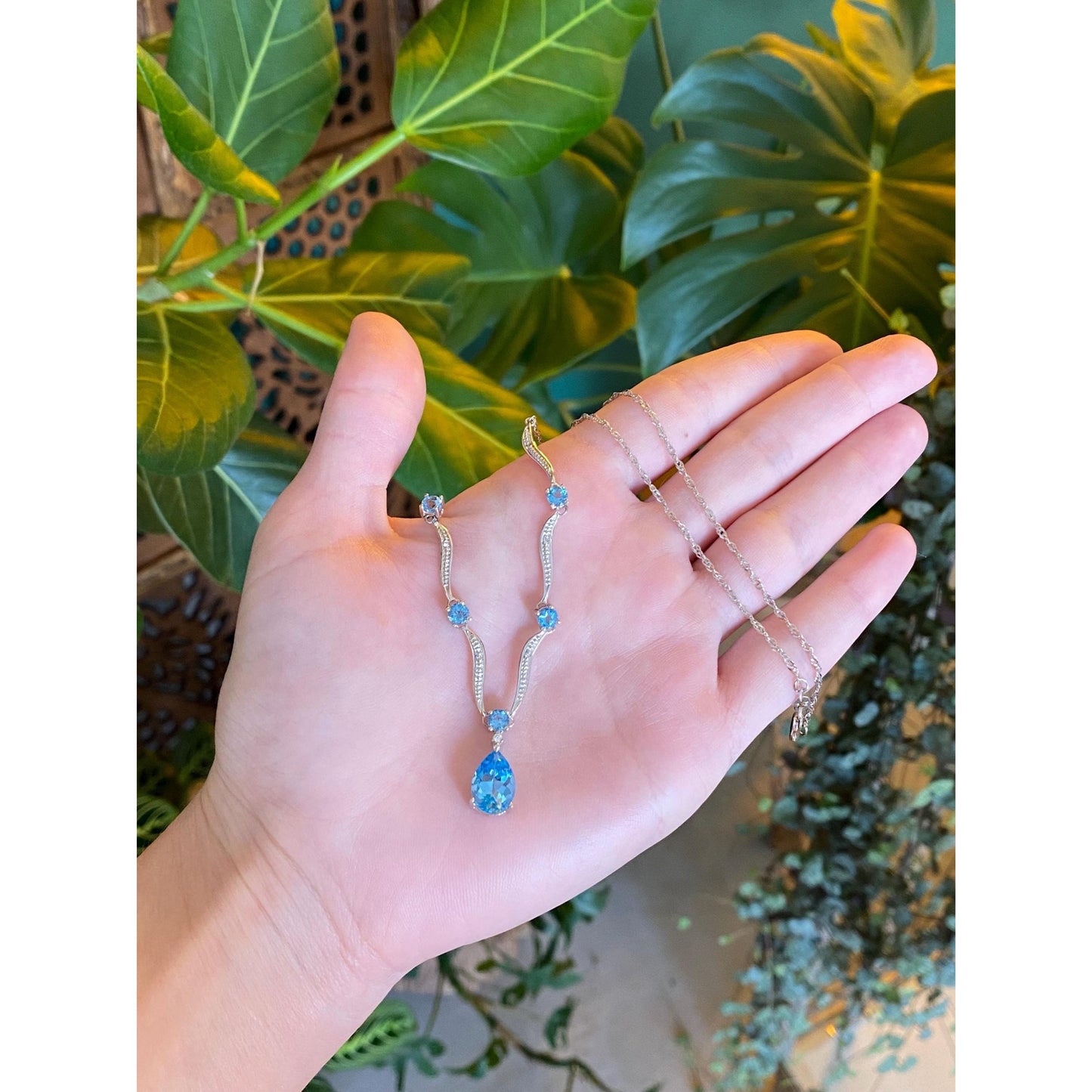 Vintage Solid 14k White Gold Topaz & Diamond Twist Chain Necklace - 16.75 inches