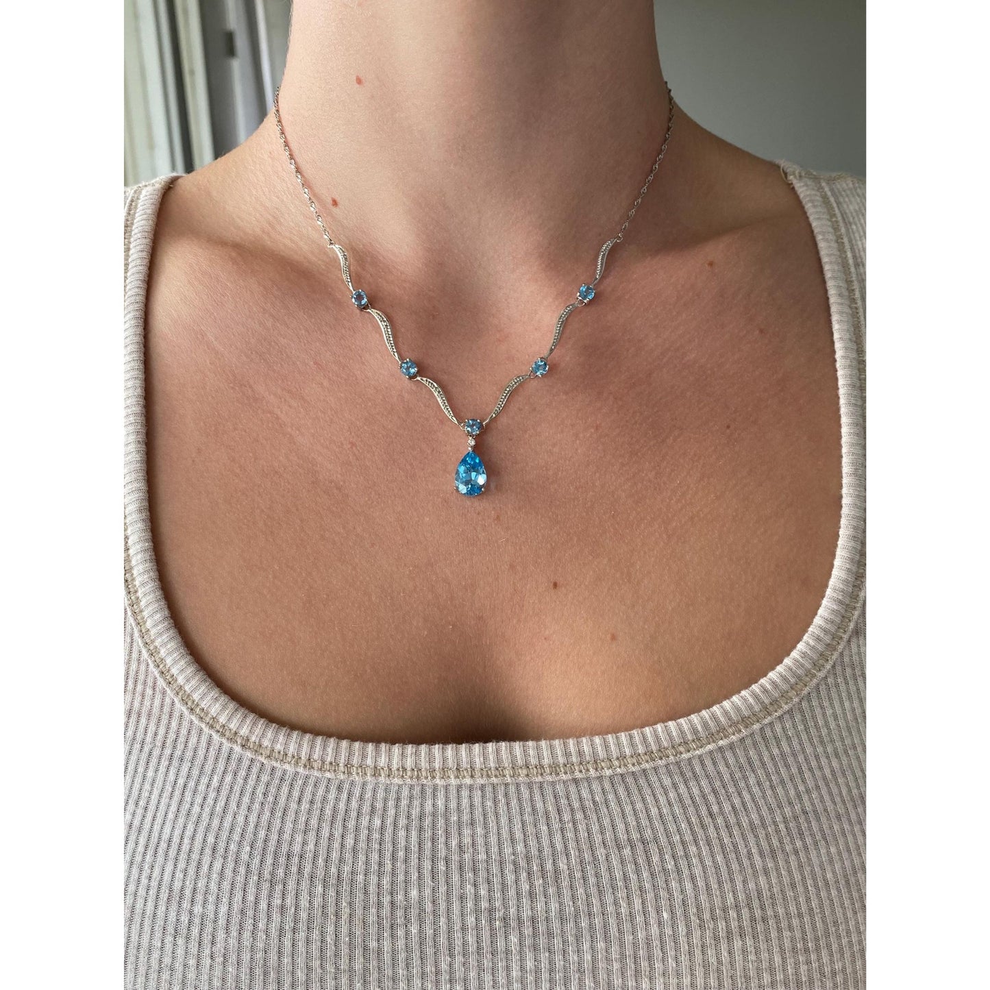 Vintage Solid 14k White Gold Topaz & Diamond Twist Chain Necklace - 16.75 inches