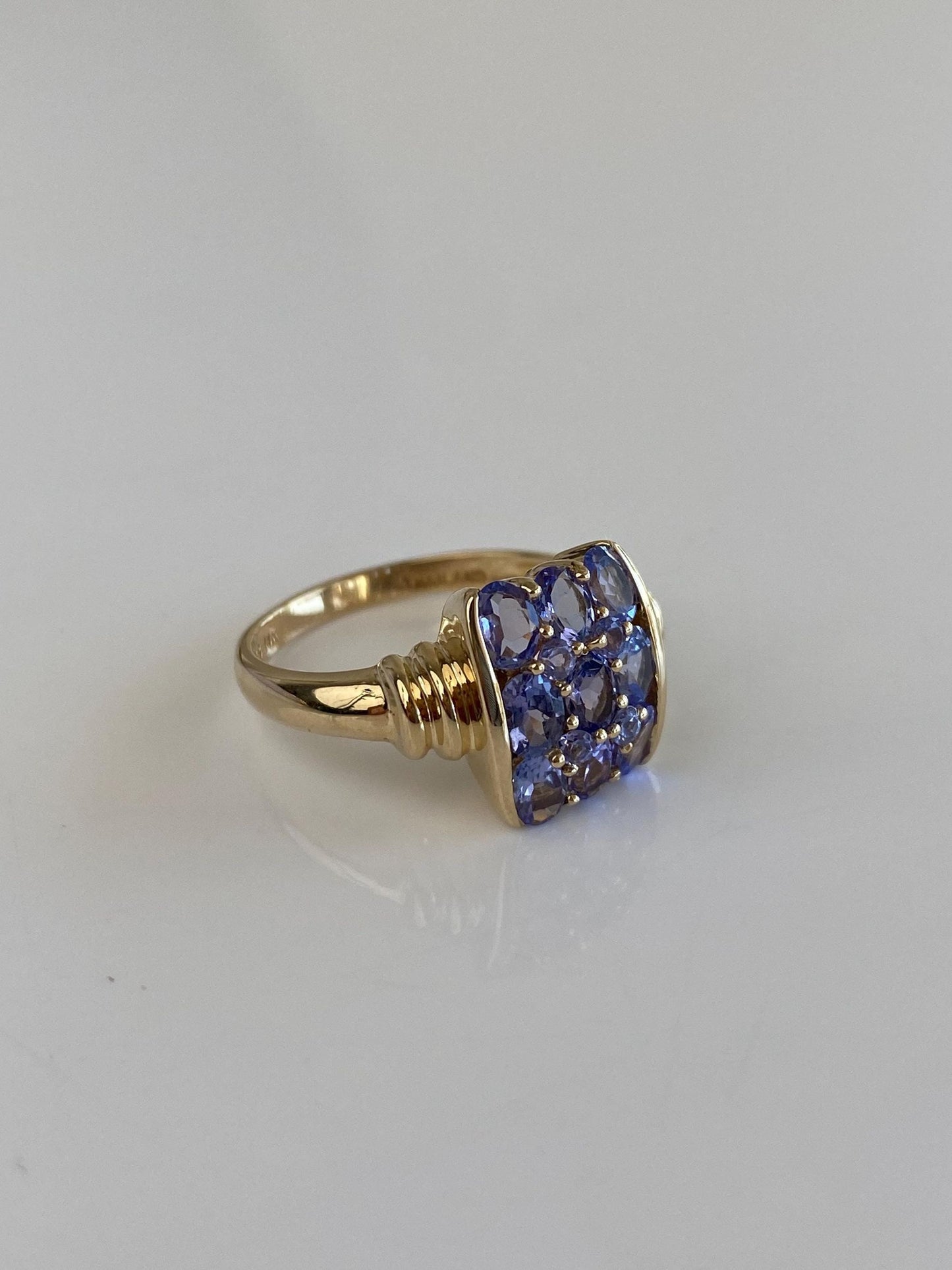 Solid 14k Yellow Gold Tanzanite Rows Ring - Size 8