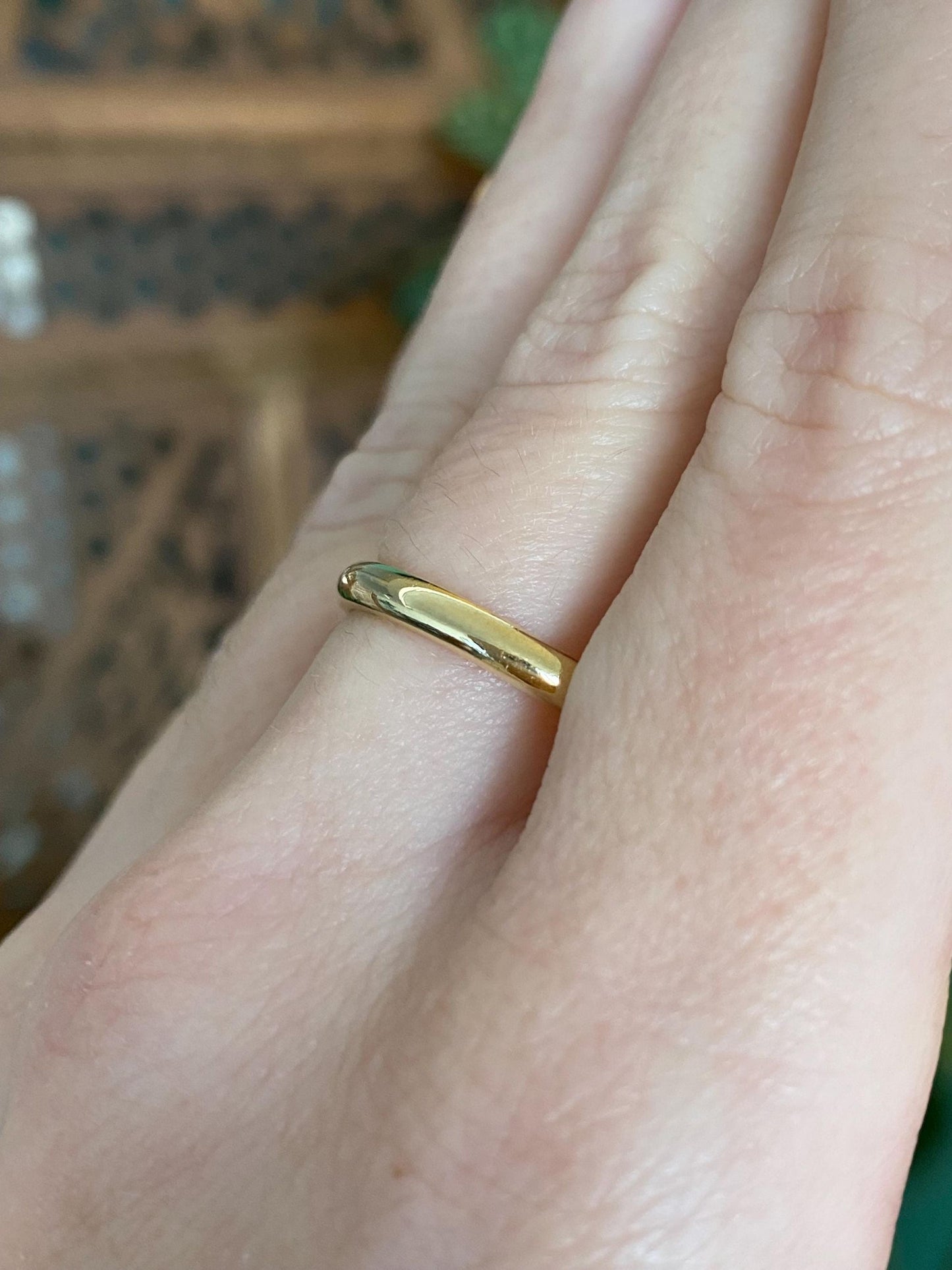 Vintage Solid 18k Yellow Gold Ring Band - Size 9