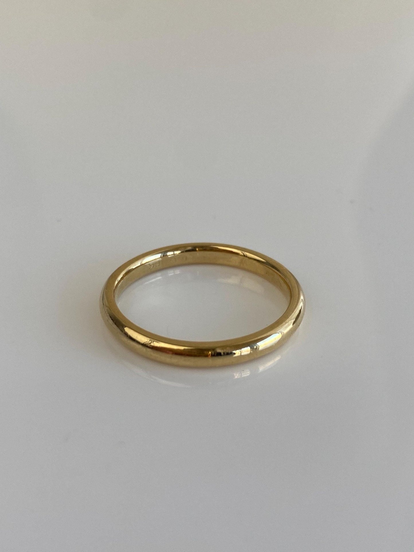 Vintage Solid 18k Yellow Gold Ring Band - Size 9