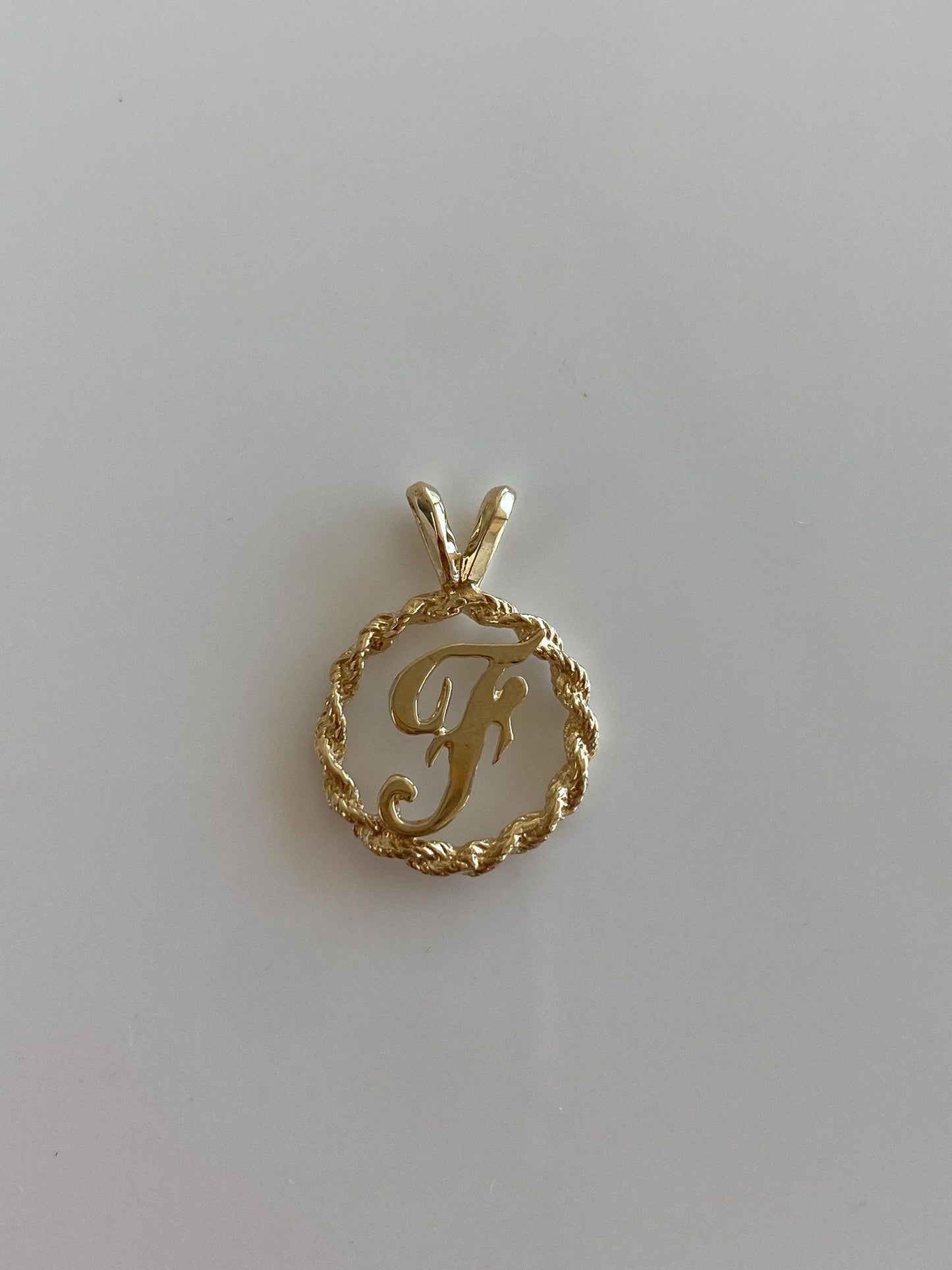 Solid 14k Yellow Gold Initial 'F' Rope Border Charm