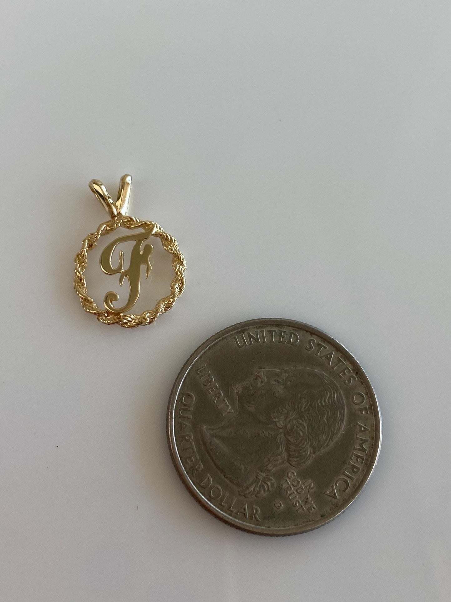 Solid 14k Yellow Gold Initial 'F' Rope Border Charm