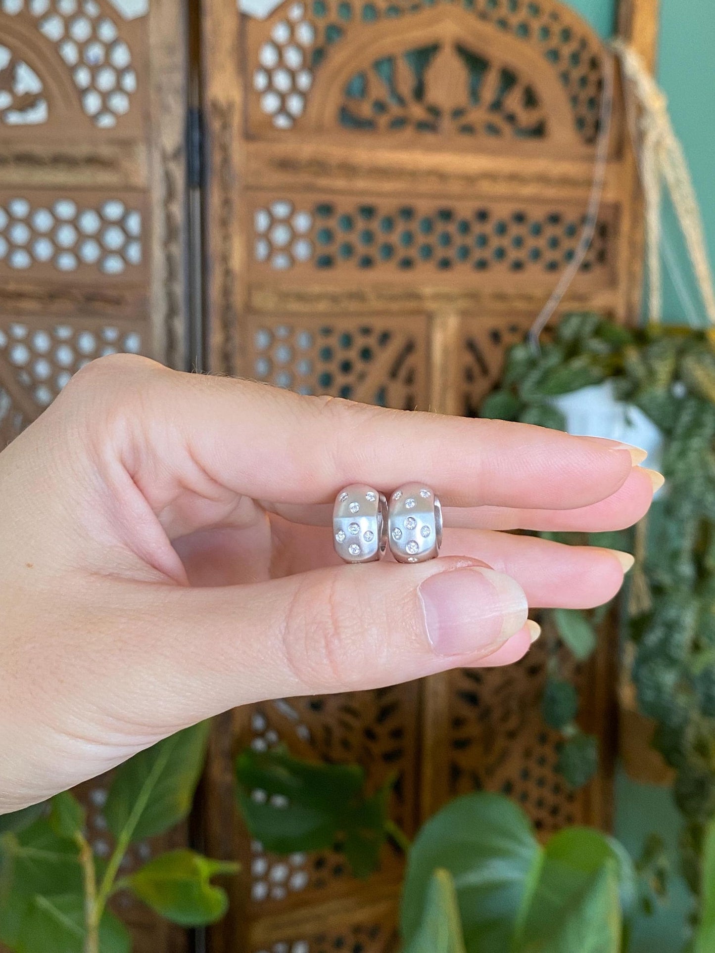 Vintage Solid 18k White Gold Diamond Satin Little Huggie Hoop Earrings