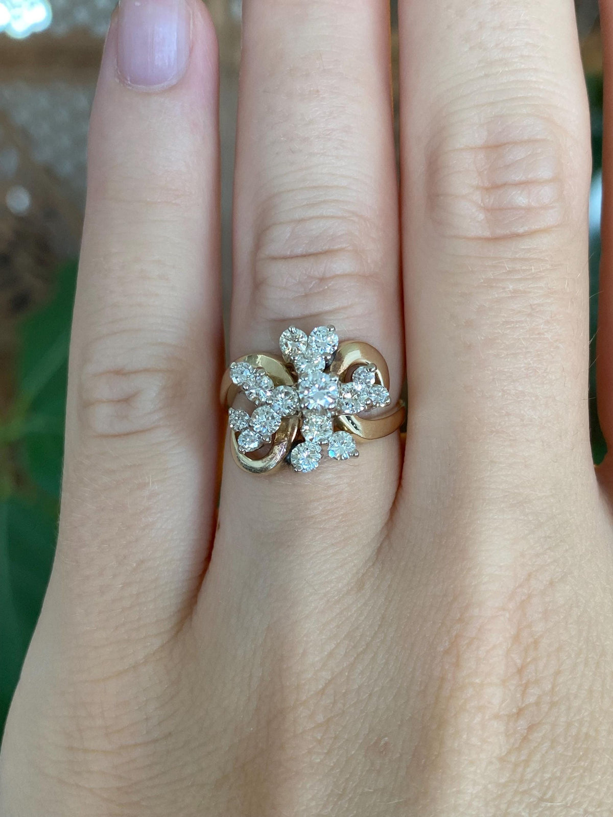 Vintage Solid 14k White & Yellow Gold Diamond Cluster Swirl Ring - Size 5.75