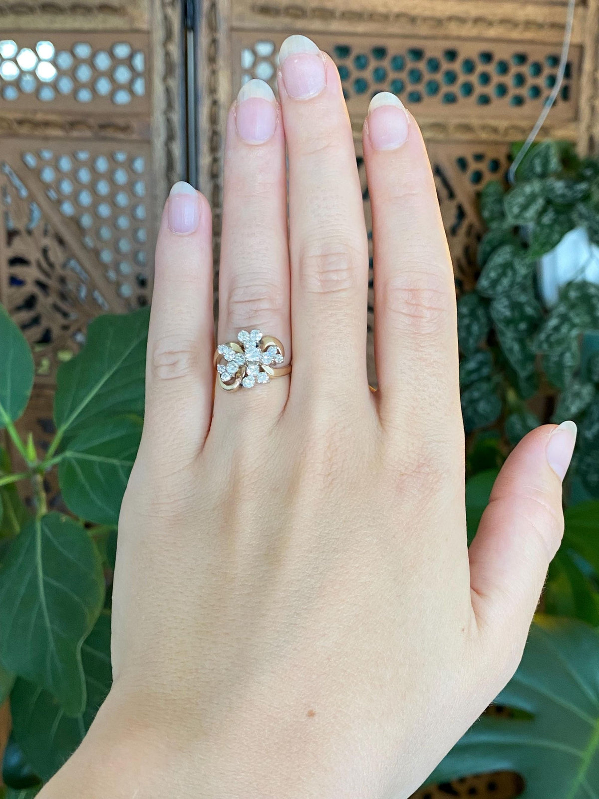 Vintage Solid 14k White & Yellow Gold Diamond Cluster Swirl Ring - Size 5.75