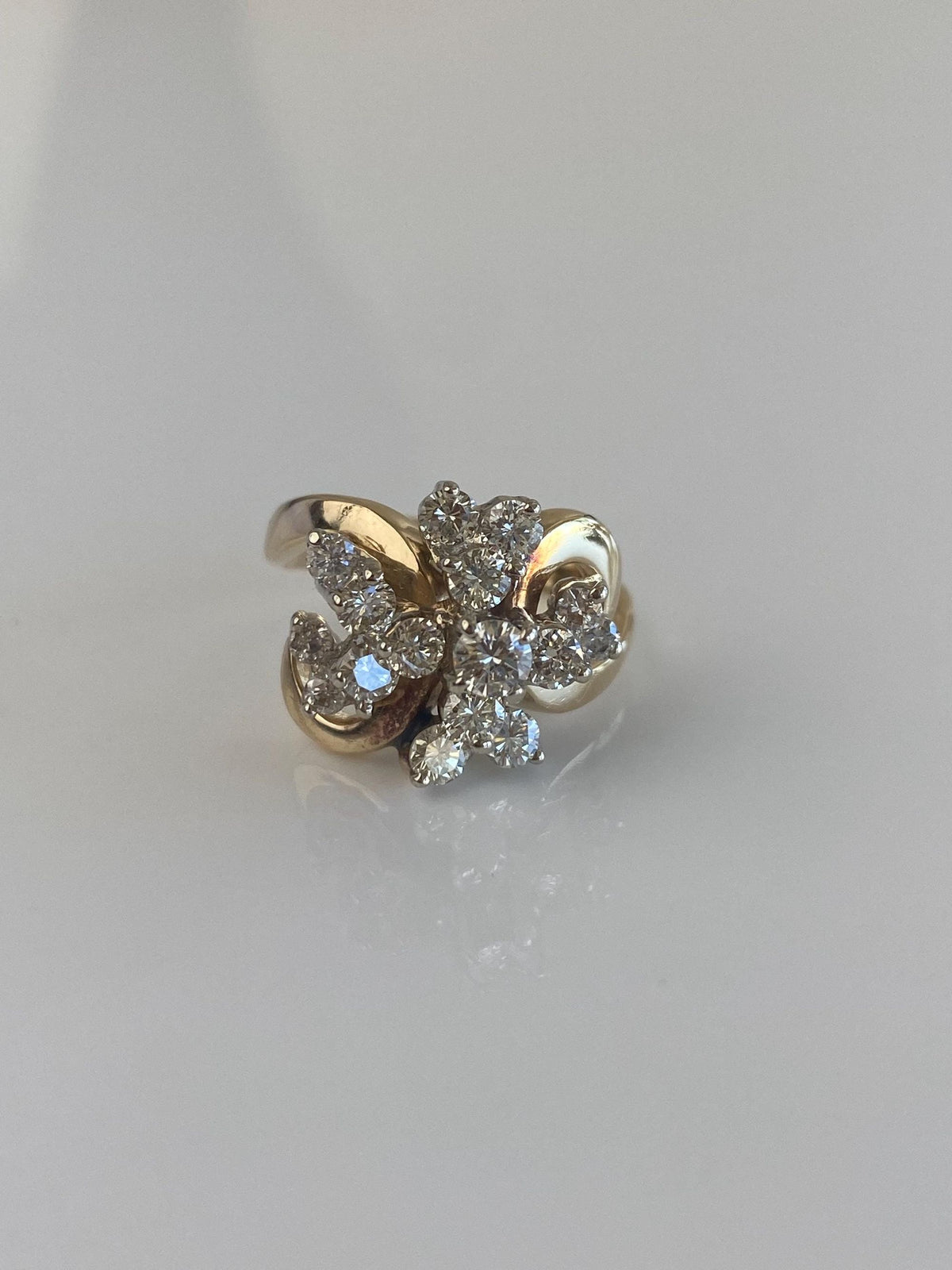 Vintage Solid 14k White & Yellow Gold Diamond Cluster Swirl Ring - Size 5.75