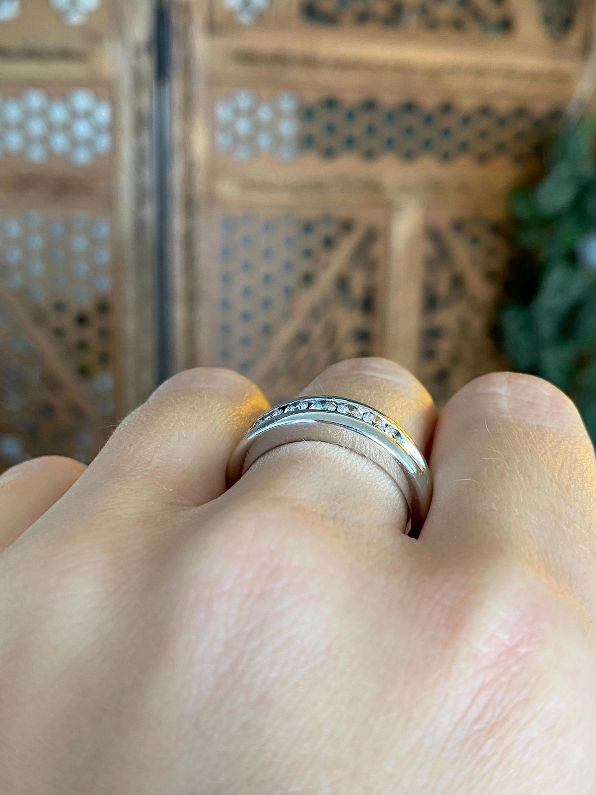 Vintage Solid Platinum Diamonds Ring Band - Size 9.5