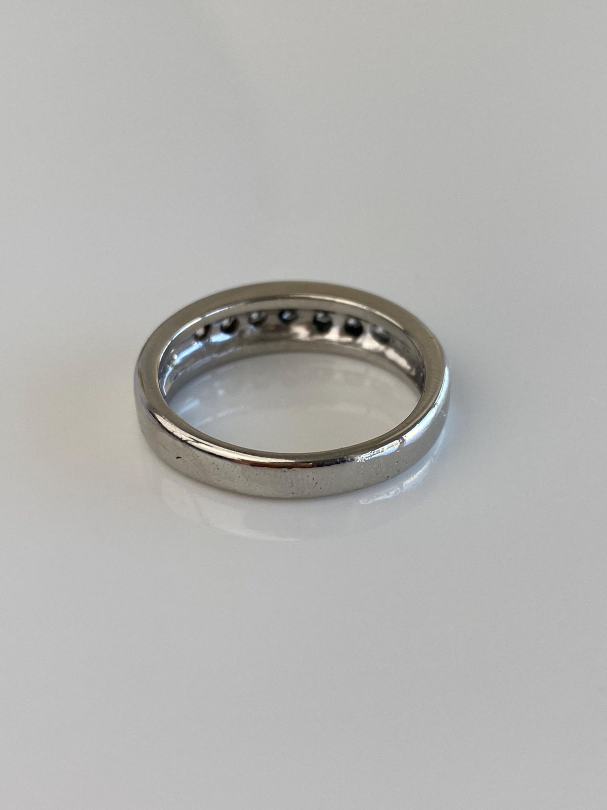 Vintage Solid Platinum Diamonds Ring Band - Size 9.5
