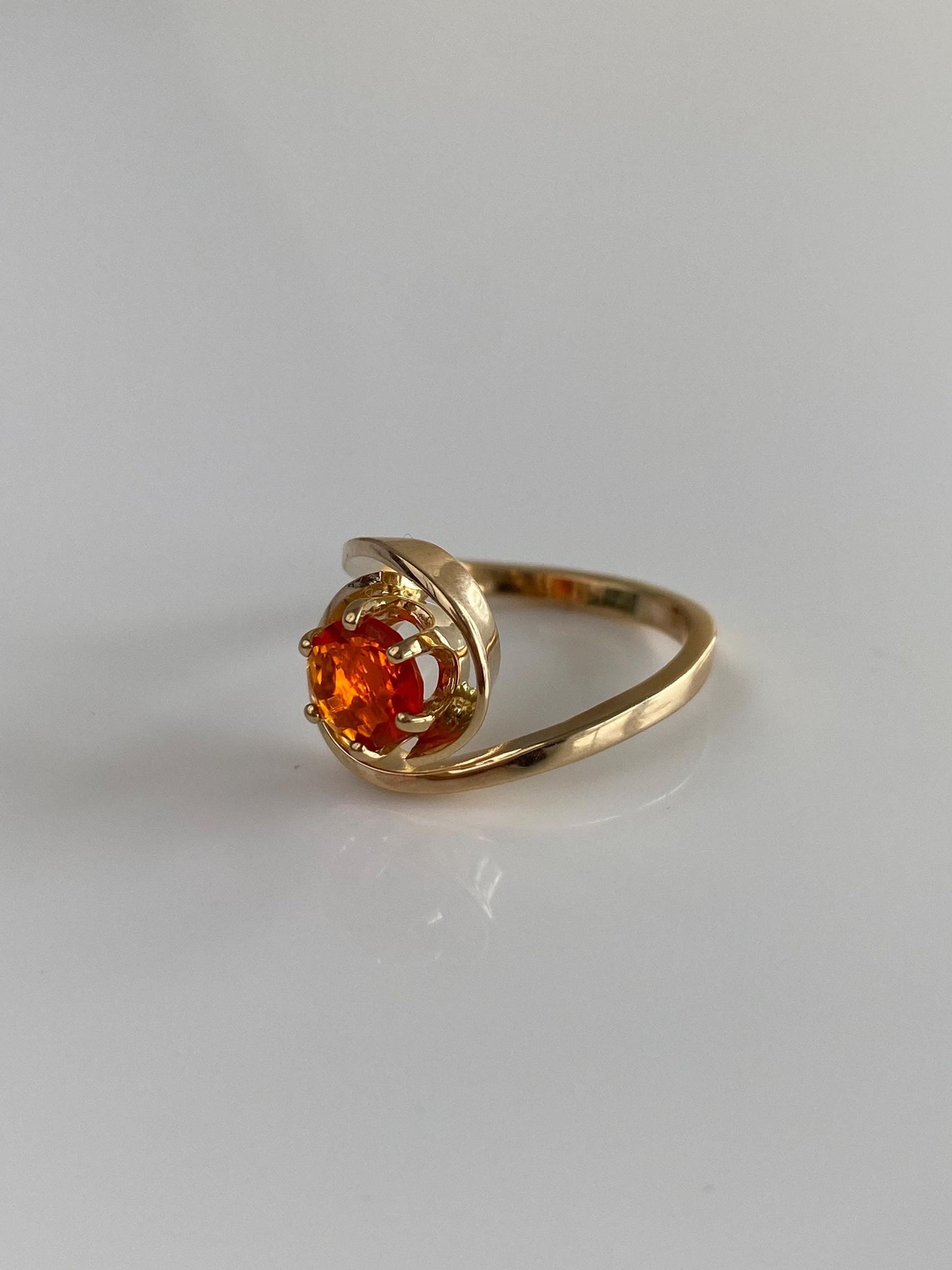 Vintage Solid 14k Yellow Gold Fire Opal Ring - Size 5