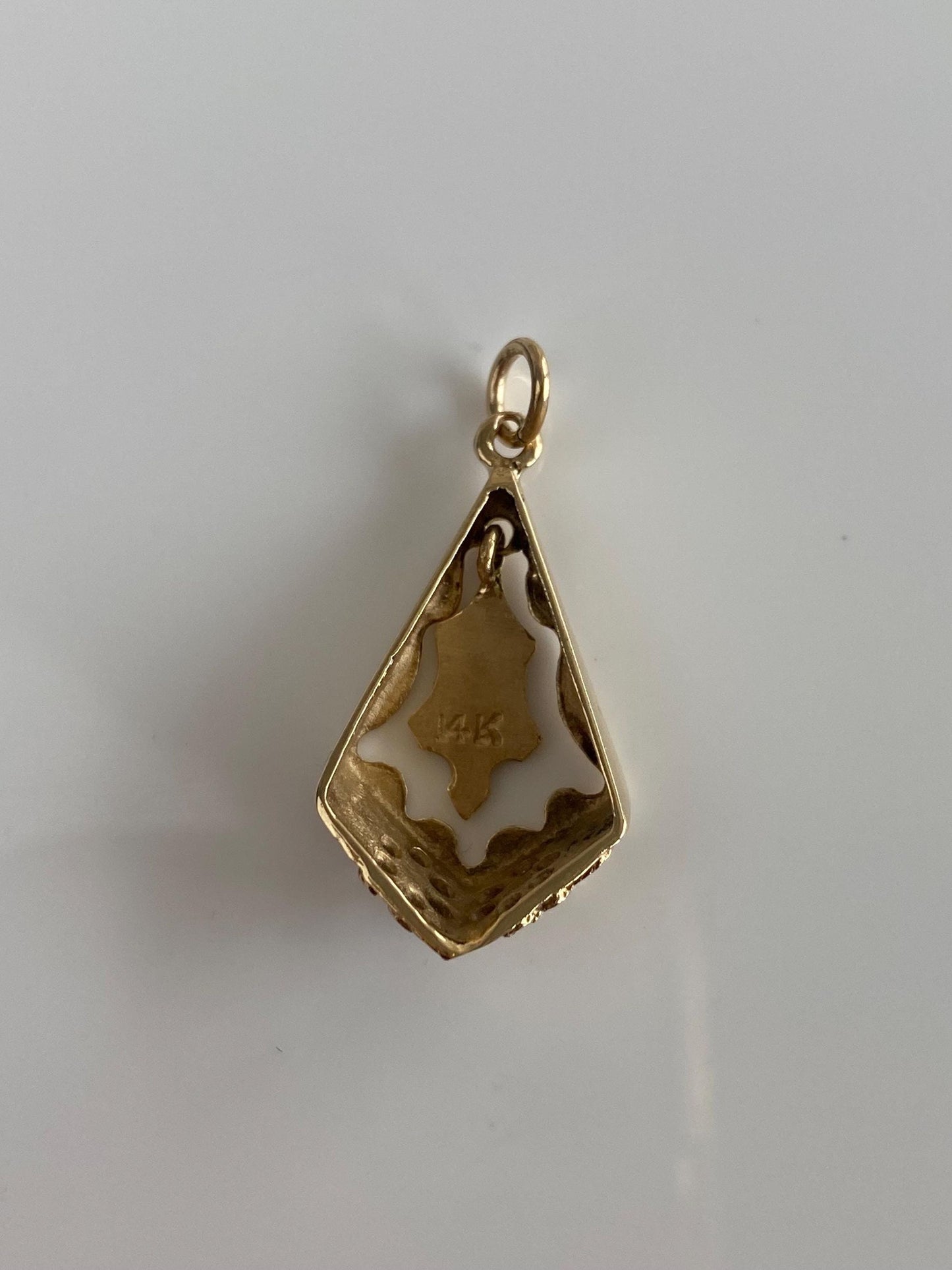 Vintage Solid 14k Yellow Gold Floral Dangle Diamond Shape Charm