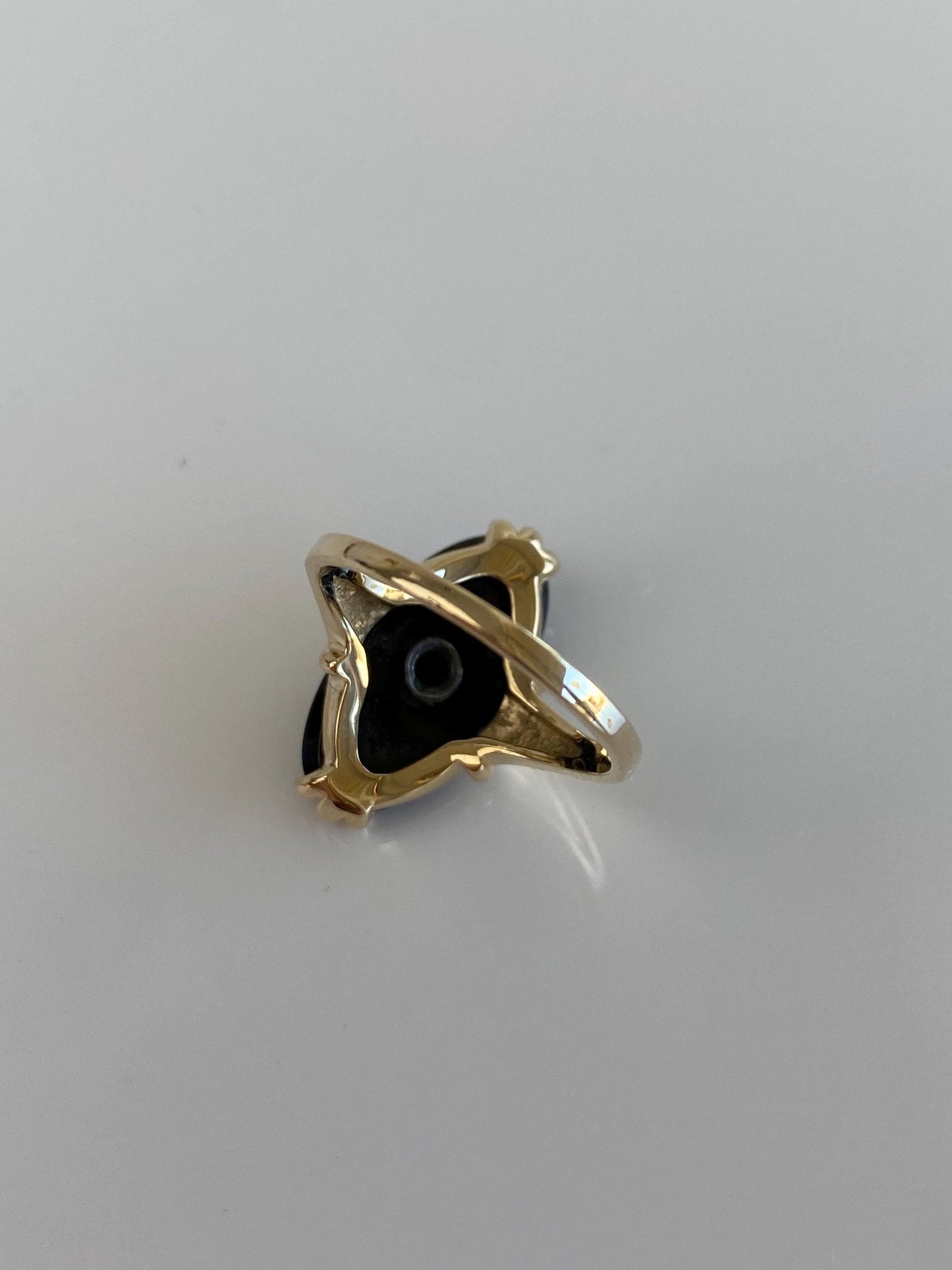 Vintage Solid 14k Yellow Gold Diamond Onyx Ring - Size 6